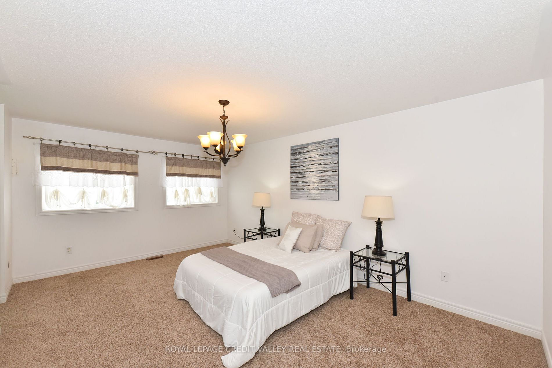 25 Clearjoy St
