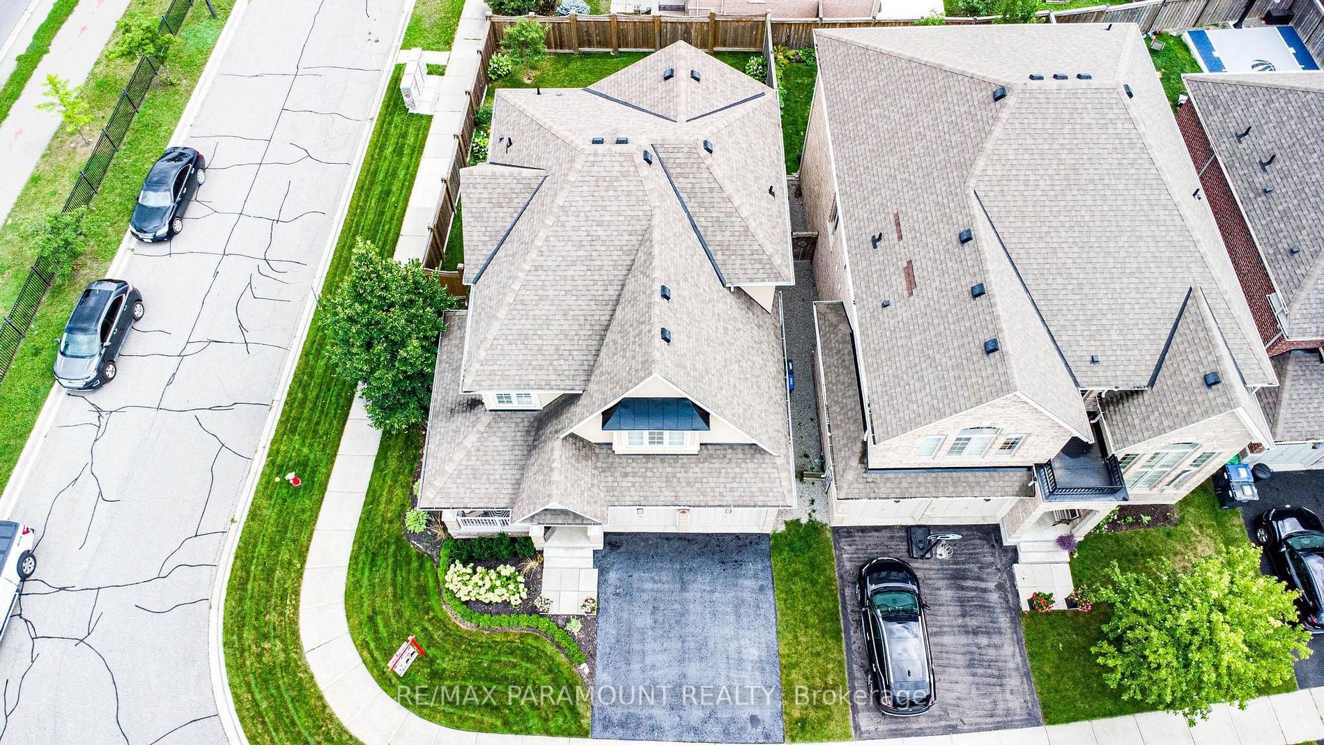 10 Cedarholme Avenue