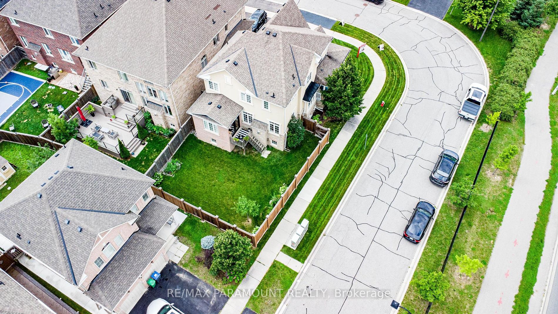 10 Cedarholme Avenue