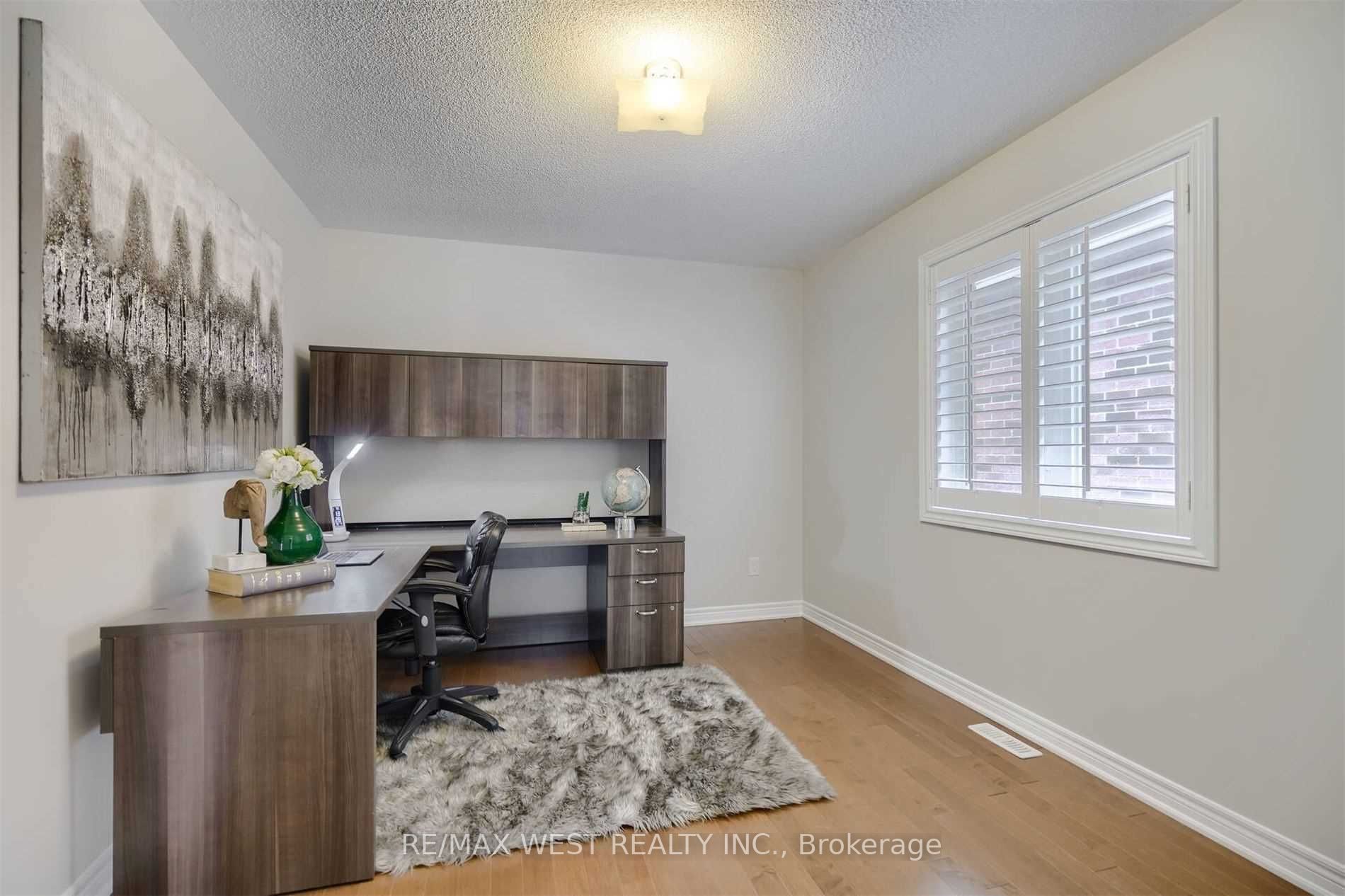 39 Snellview Blvd