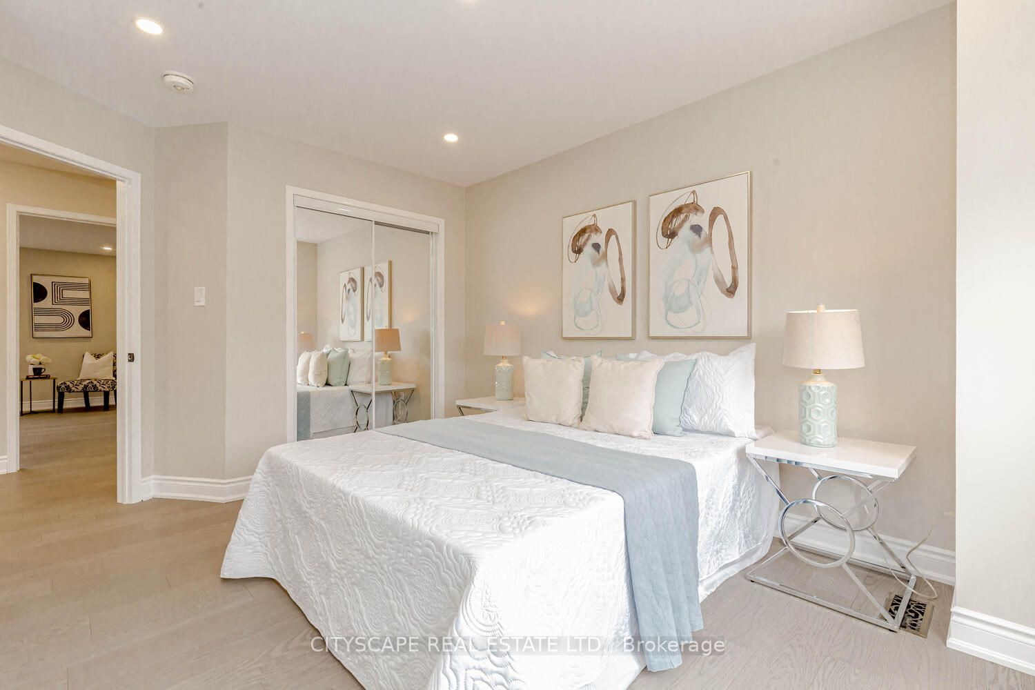 3617 Jorie Cres