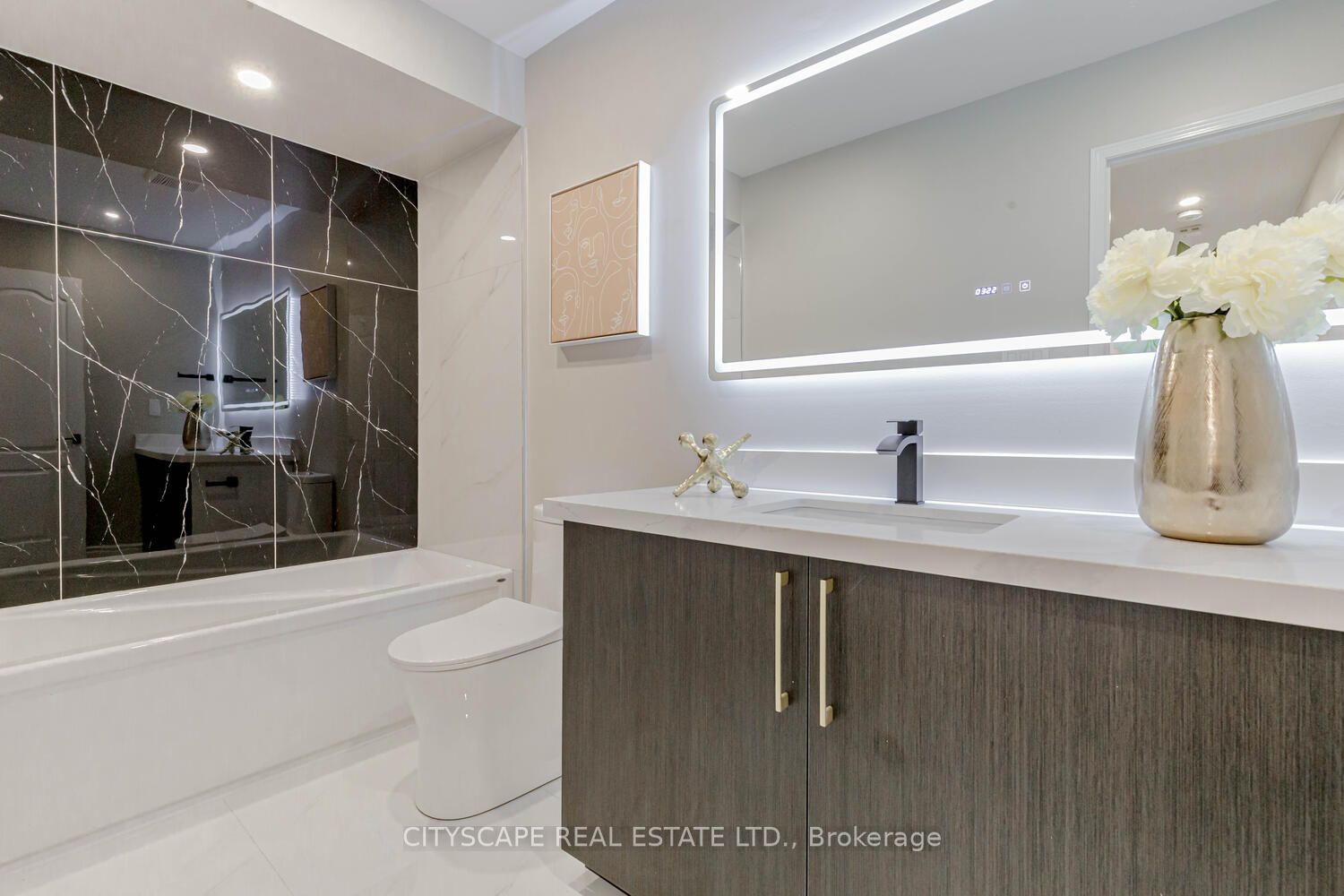 3617 Jorie Cres