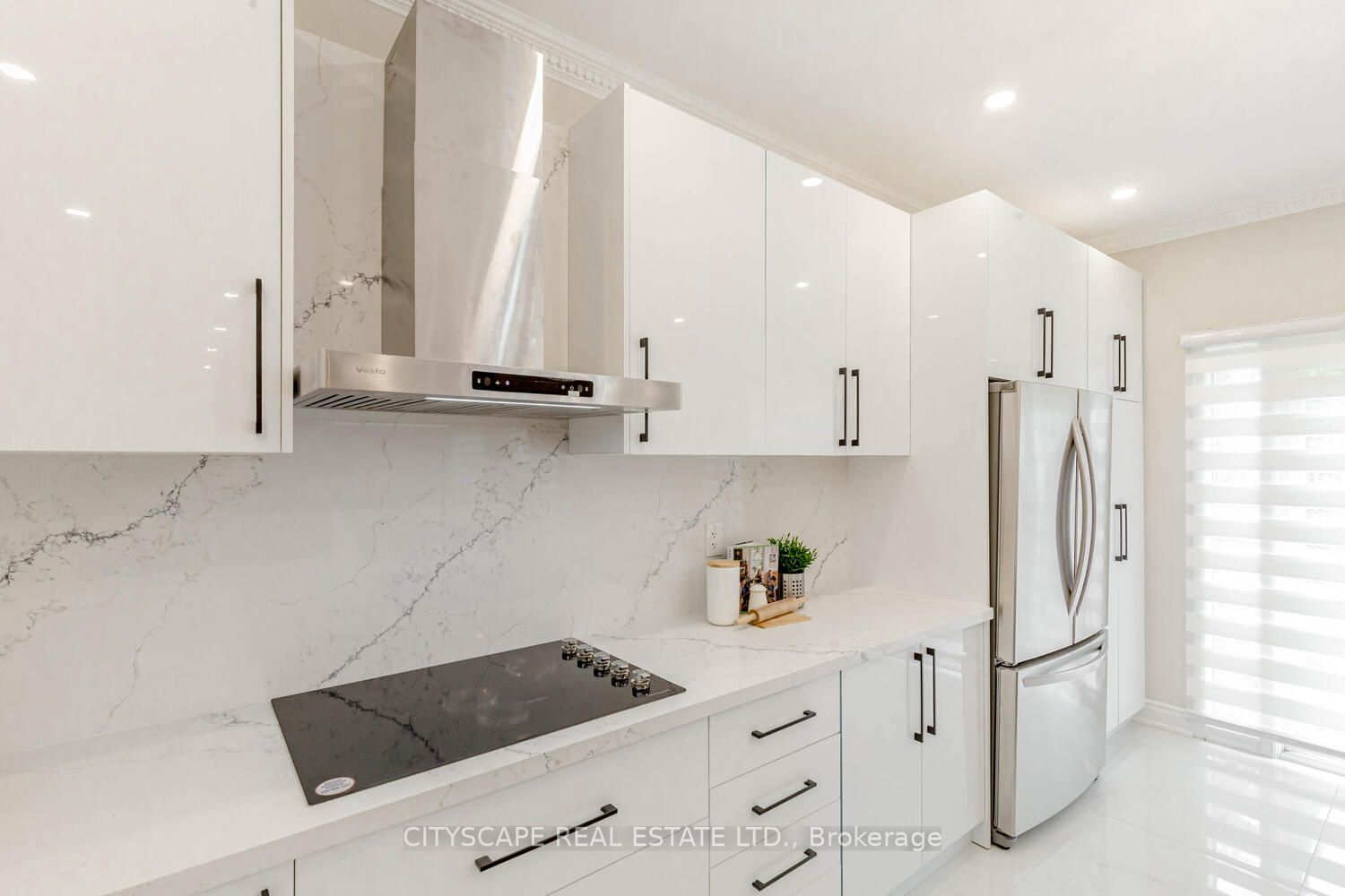 3617 Jorie Cres