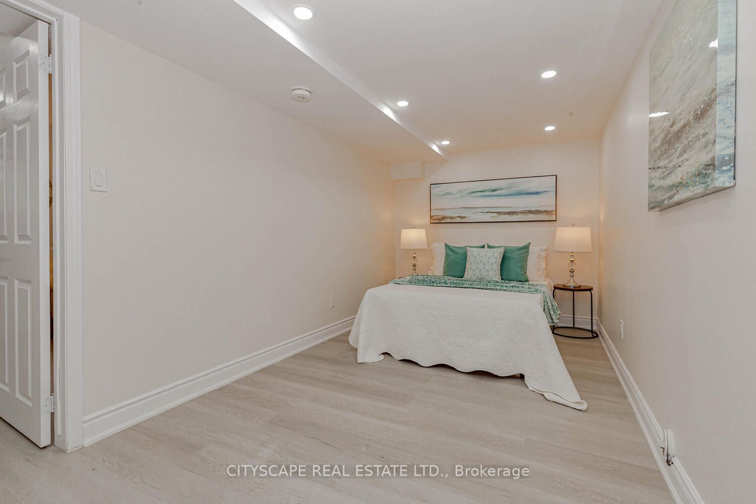 3617 Jorie Cres