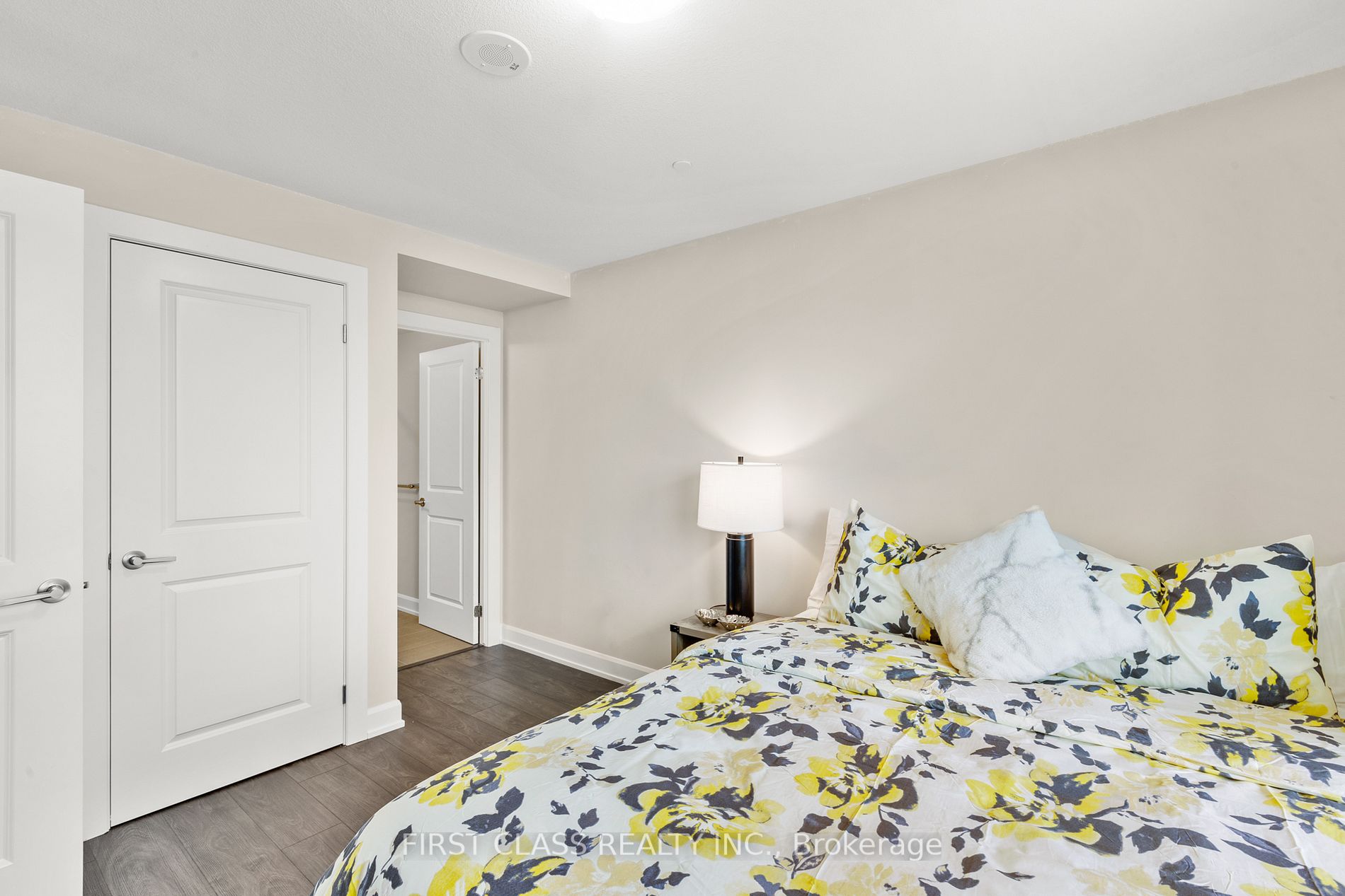 3200 William Coltson Ave, #805
