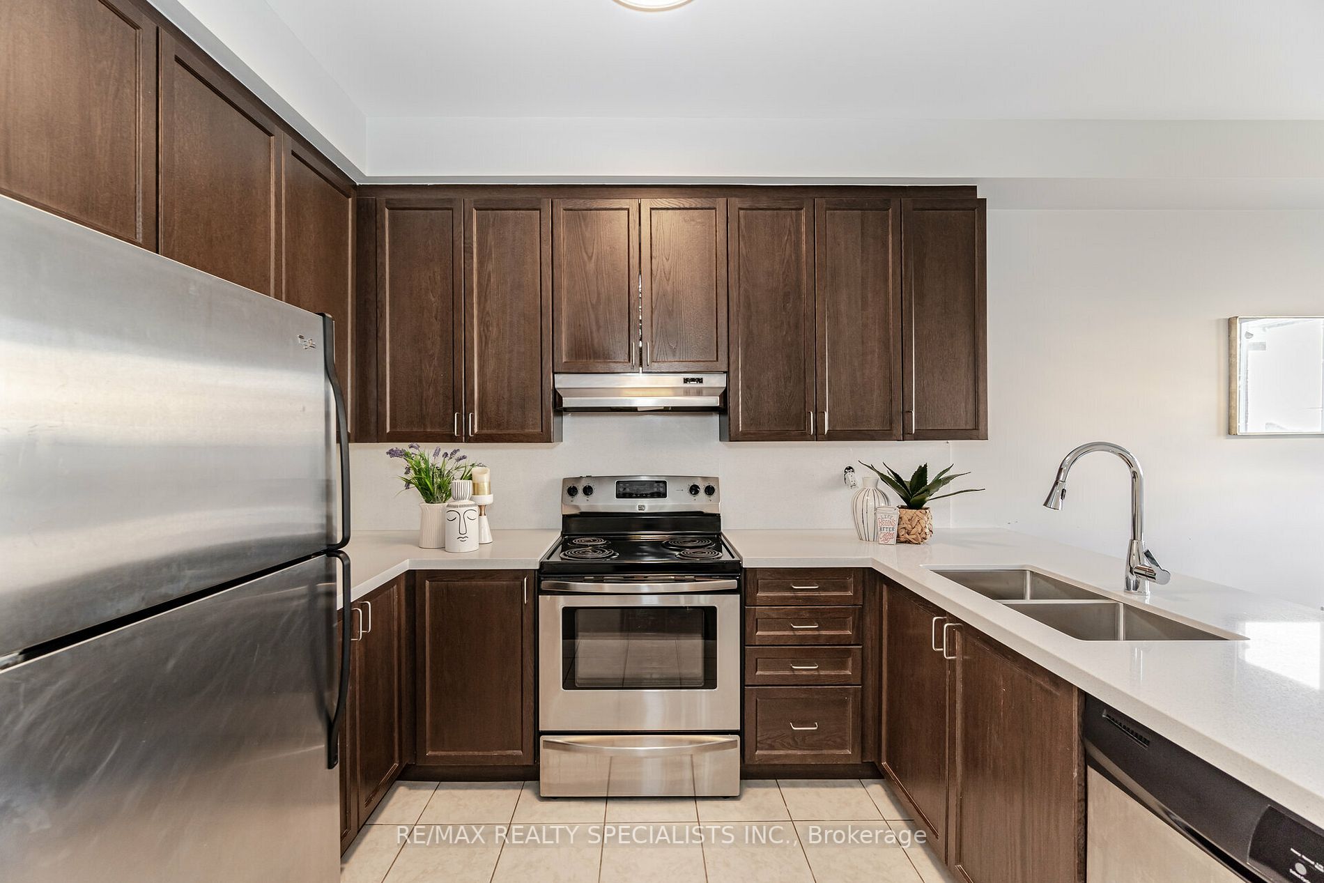 118 Sussexvale Dr