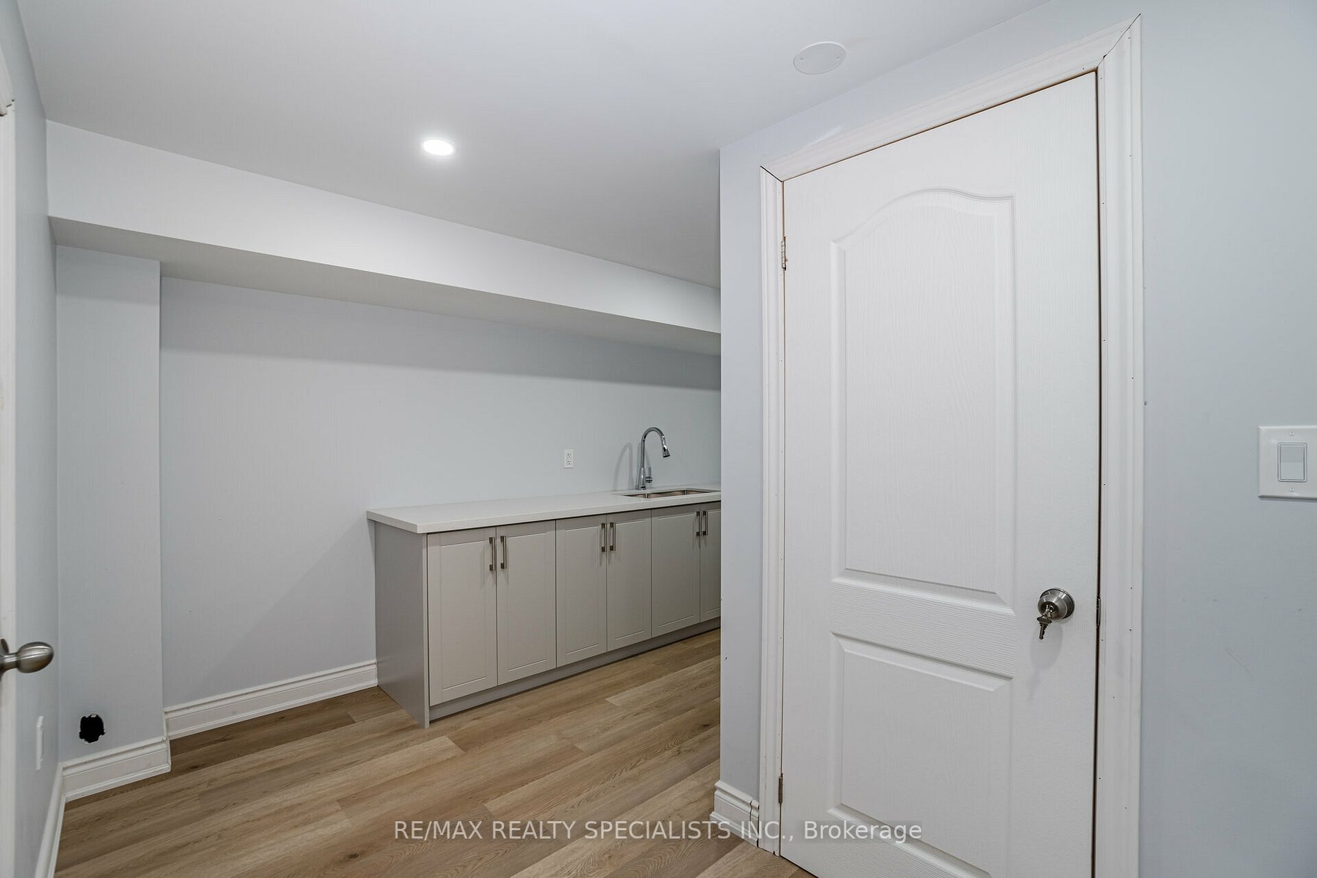 118 Sussexvale Dr
