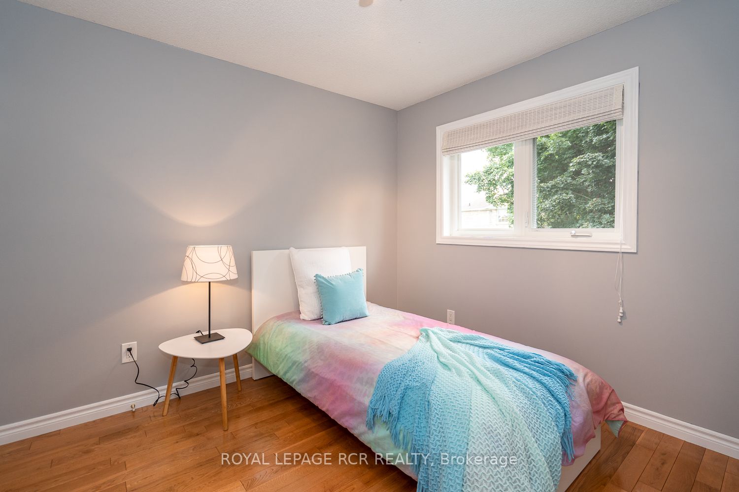 203 Walsh Cres