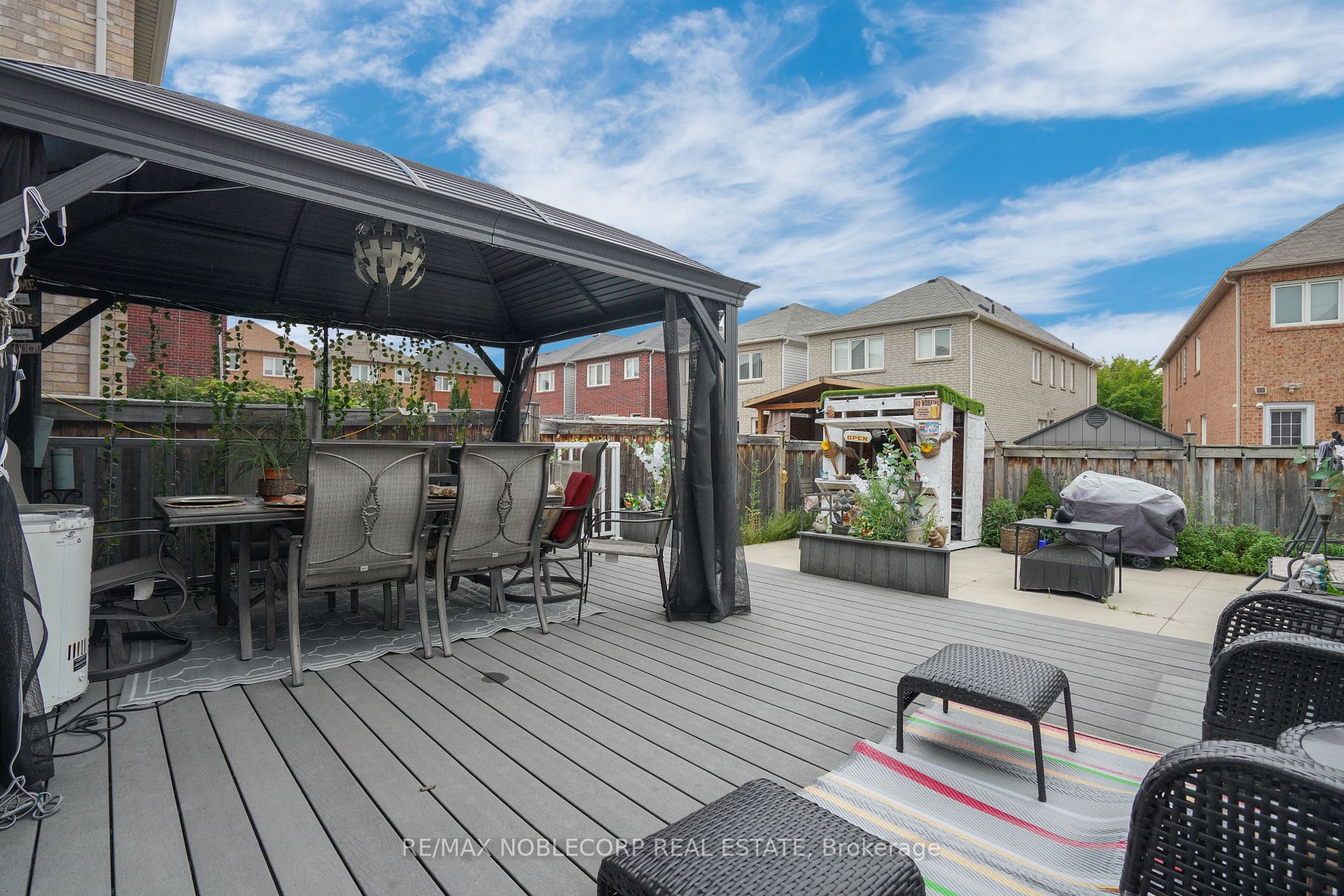 37 Napoleon Crescent