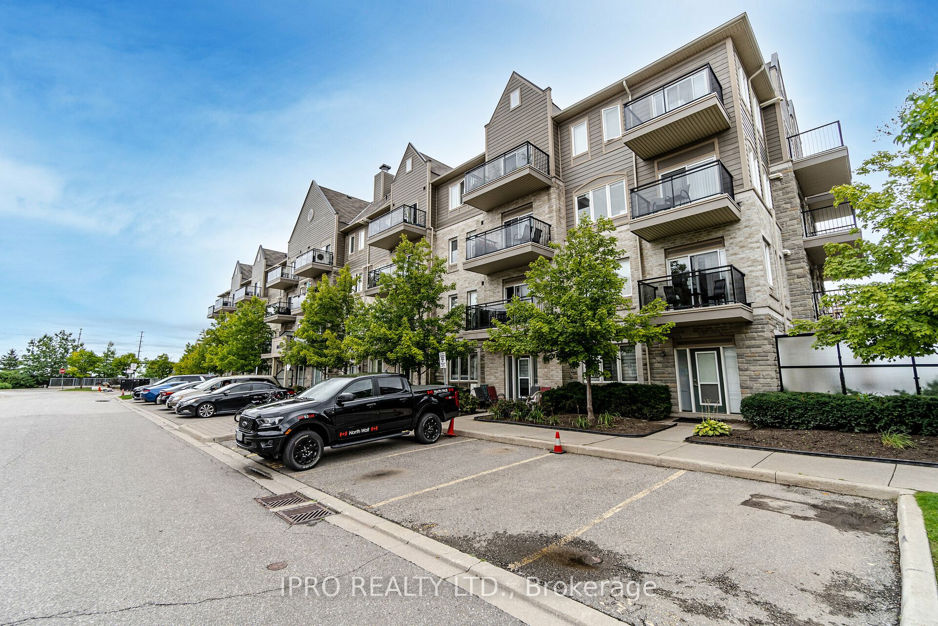3055 Thomas St, #309