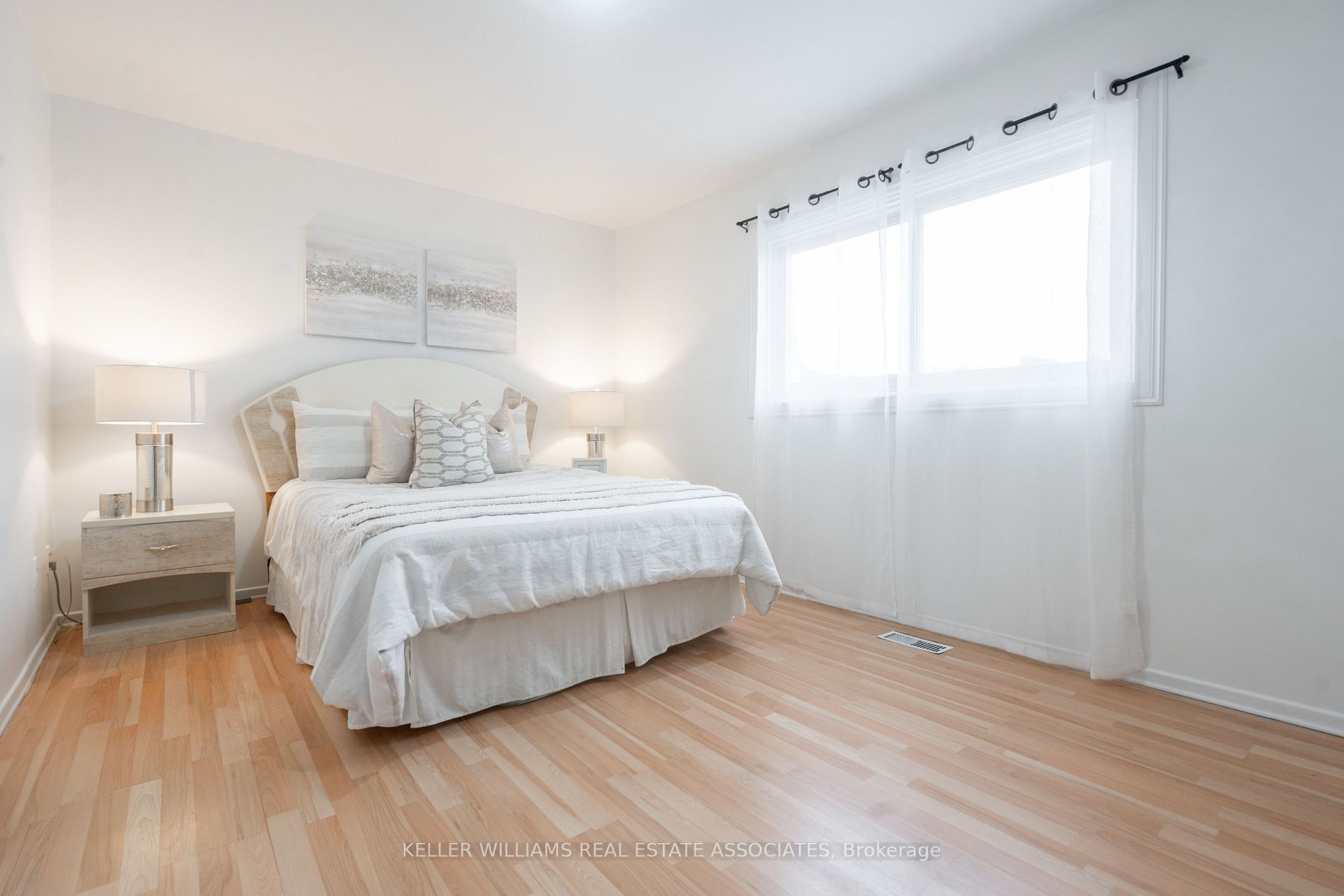 400 Mississauga Valley Blvd, #143