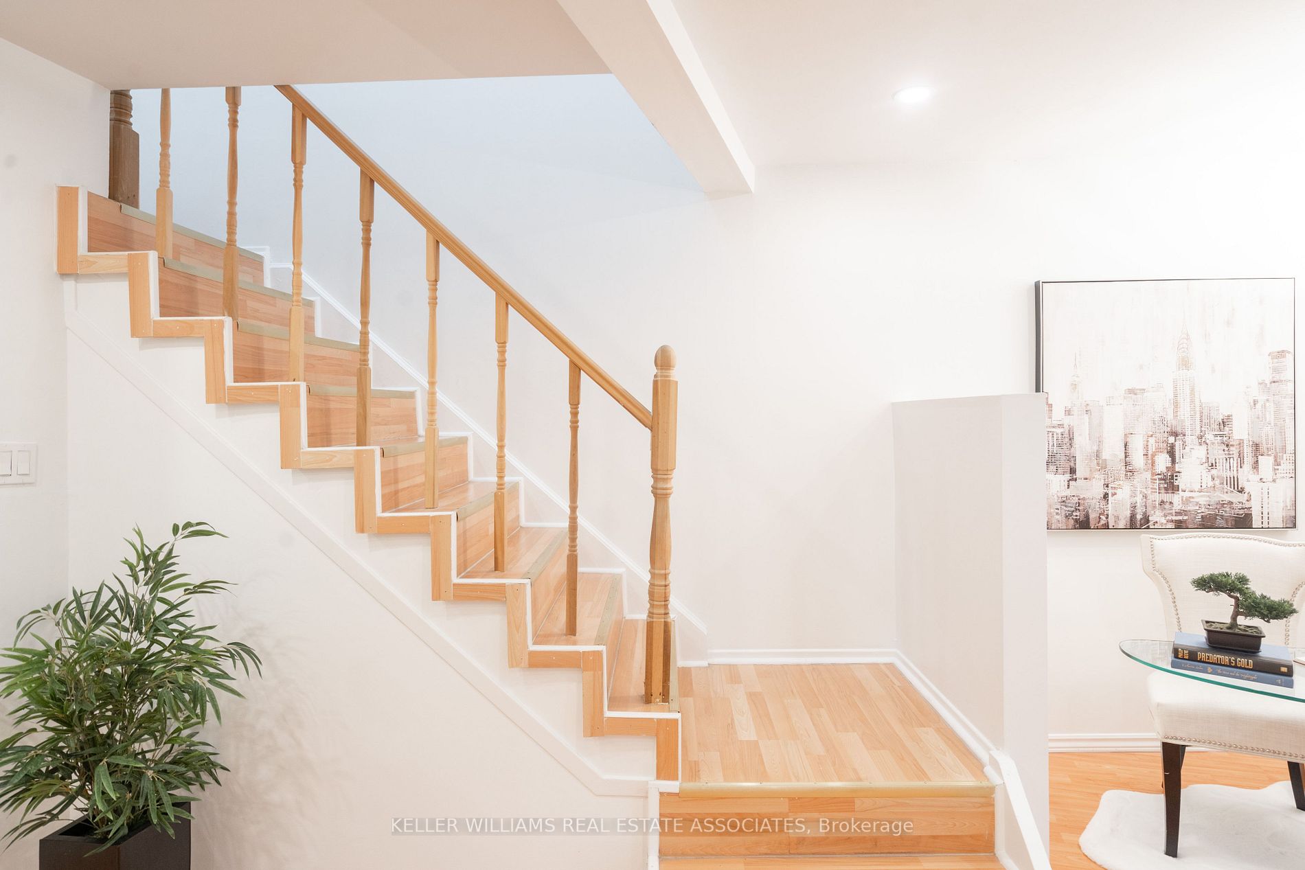 400 Mississauga Valley Blvd, #143