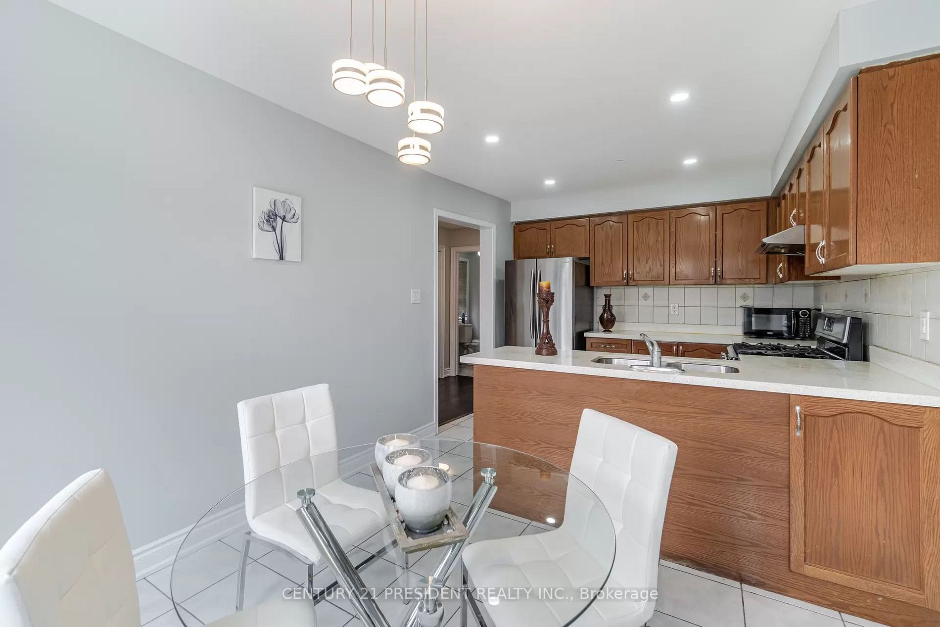 76 Caranci Cres