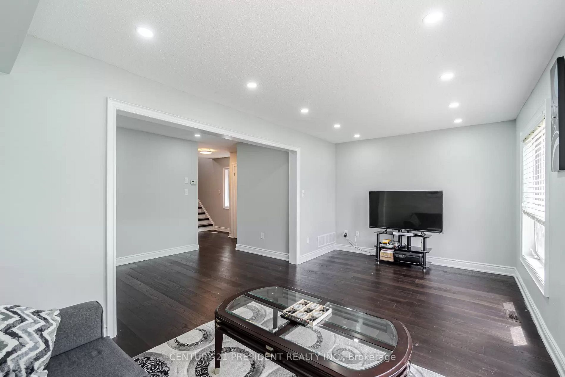 76 Caranci Cres
