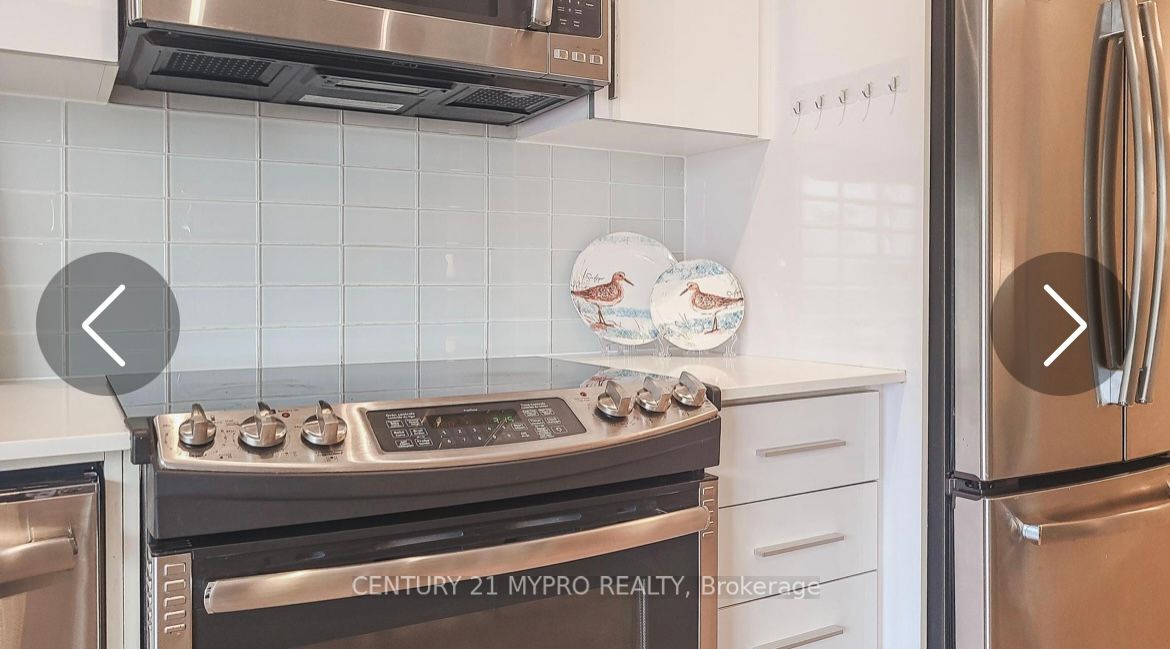 2212 Lake Shore Blvd W, #612