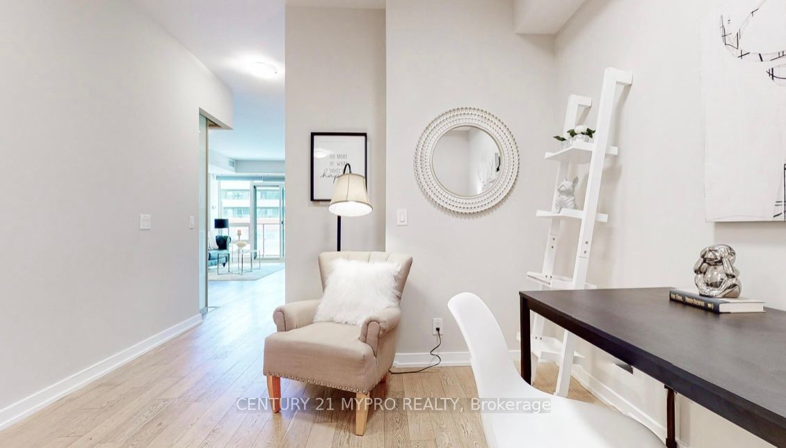 2212 Lake Shore Blvd W, #612