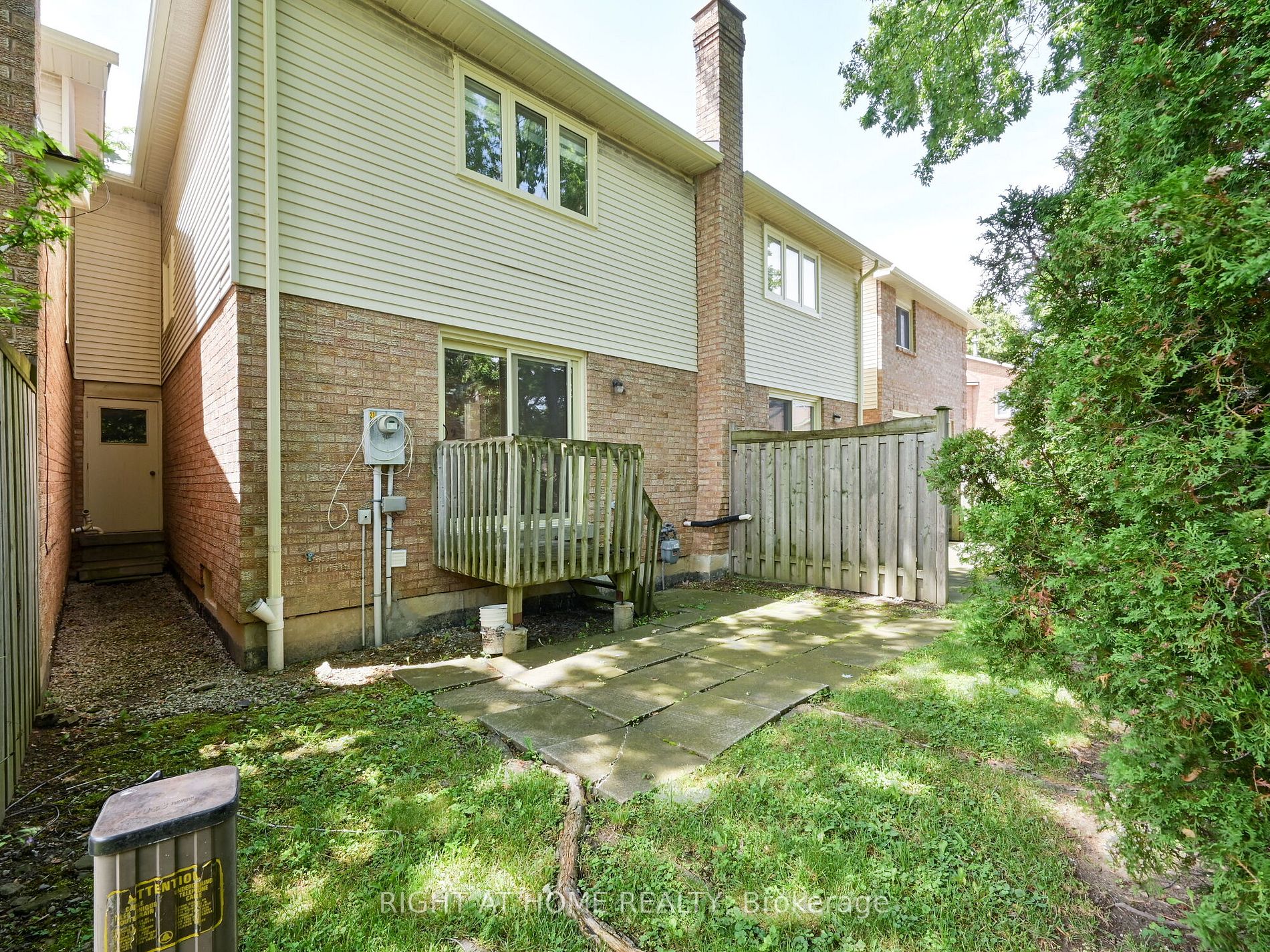 5020 Delaware Dr, #23