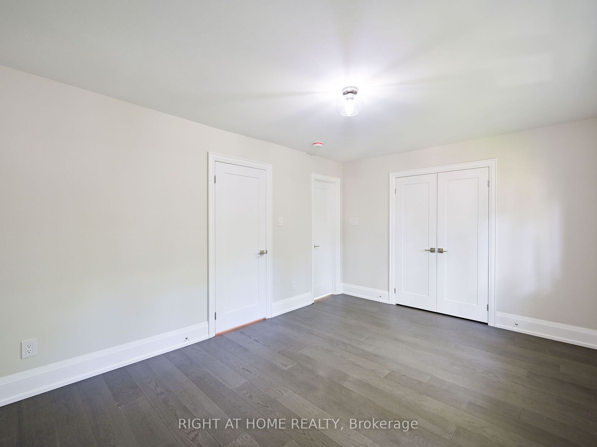 5020 Delaware Dr, #23