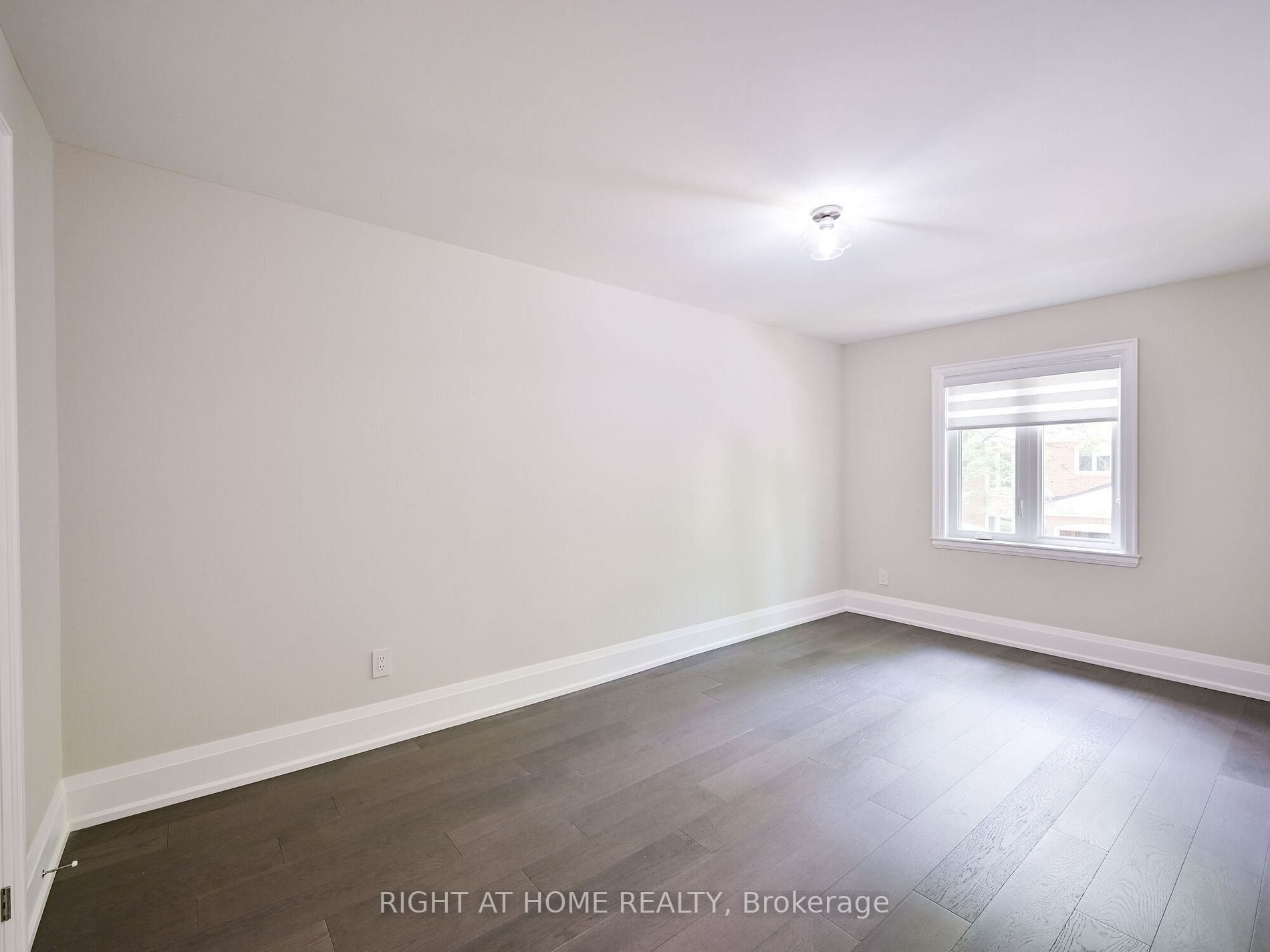 5020 Delaware Dr, #23