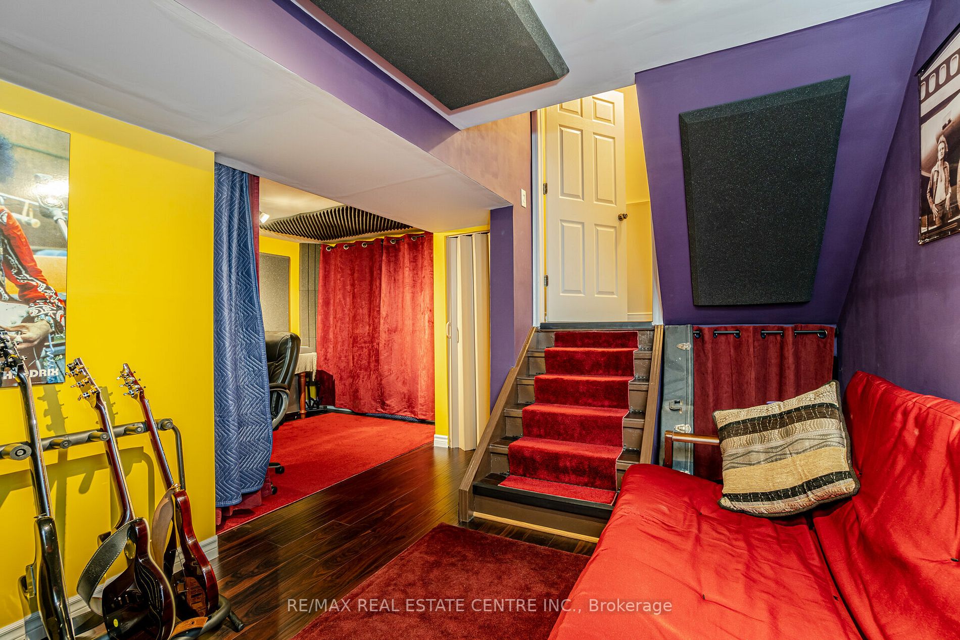 17 Wolverton Cres