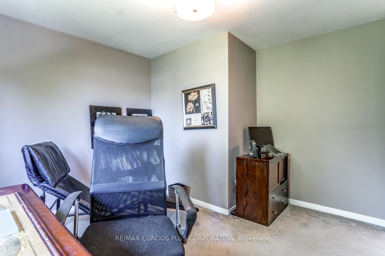 1689 Wembury Rd