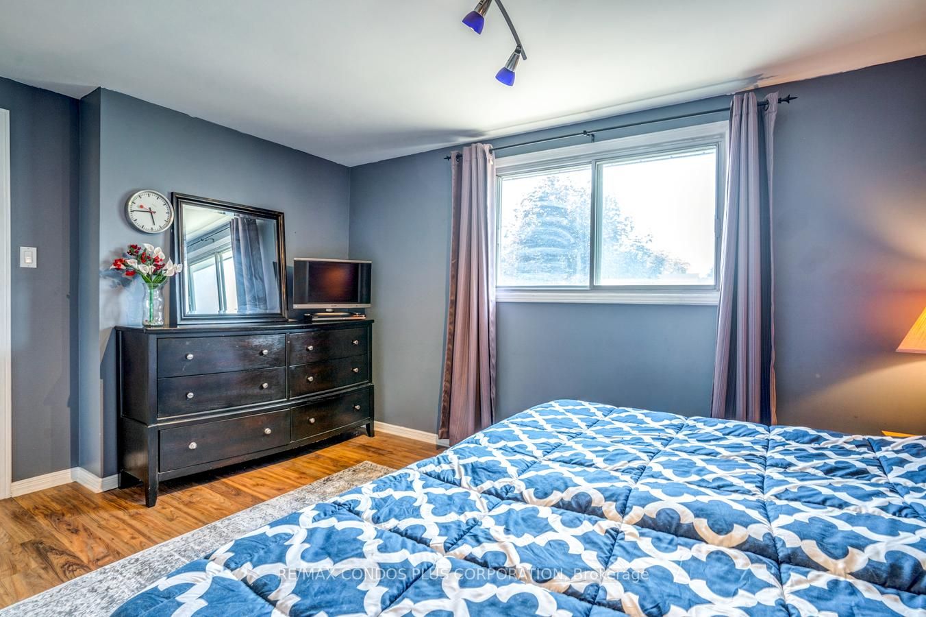 1689 Wembury Rd