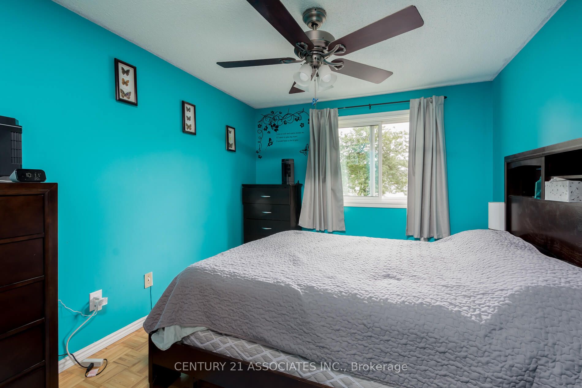 1 Hamlet Crt