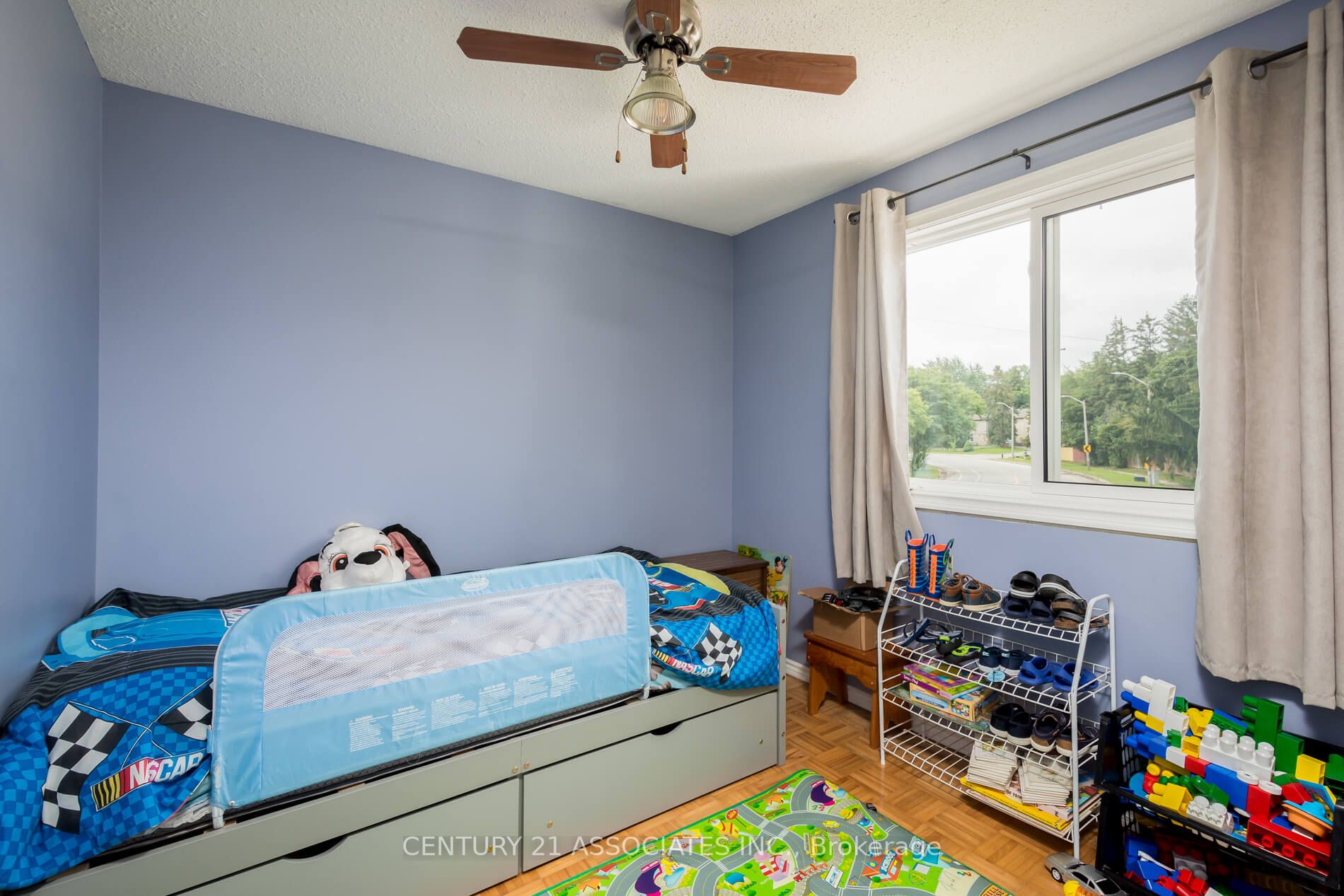 1 Hamlet Crt