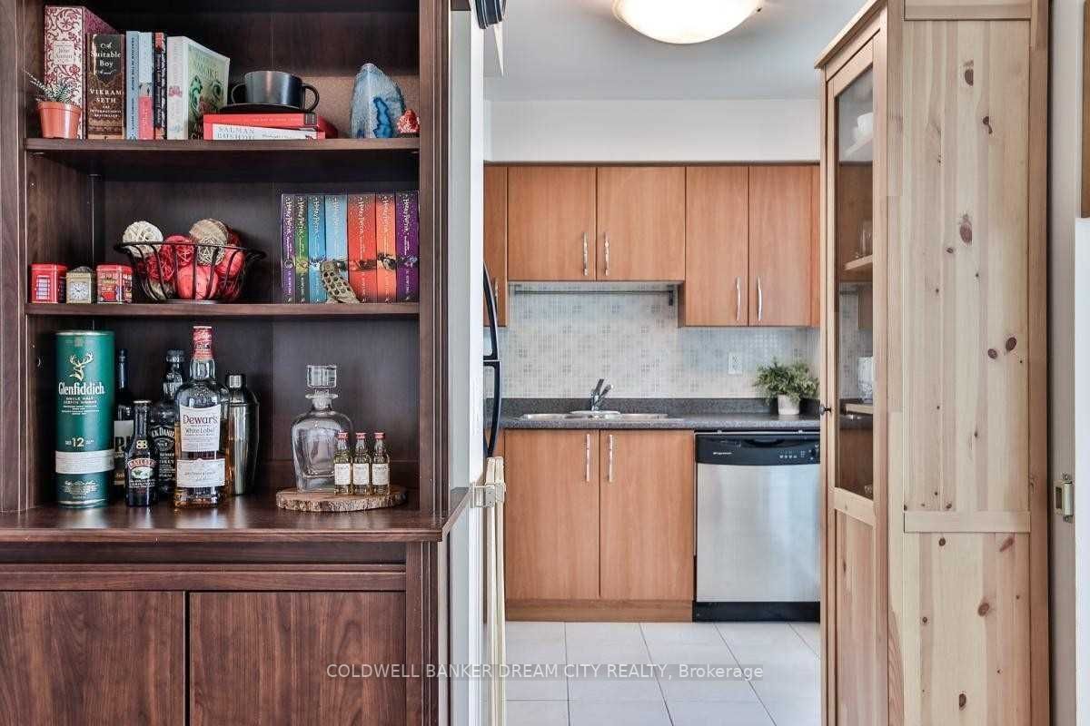235 Sherway Gardens Rd, #1010
