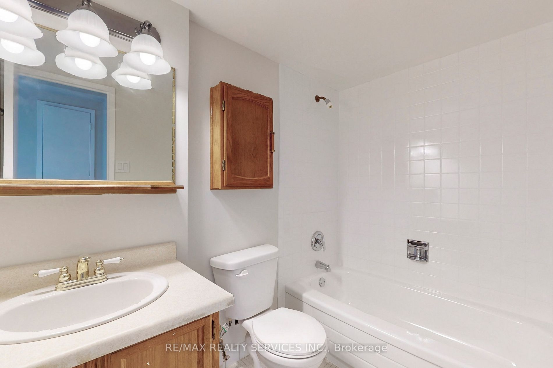 15 Kensington Rd, #1407