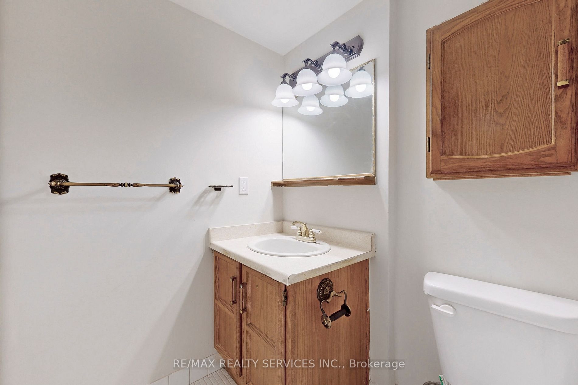 15 Kensington Rd, #1407