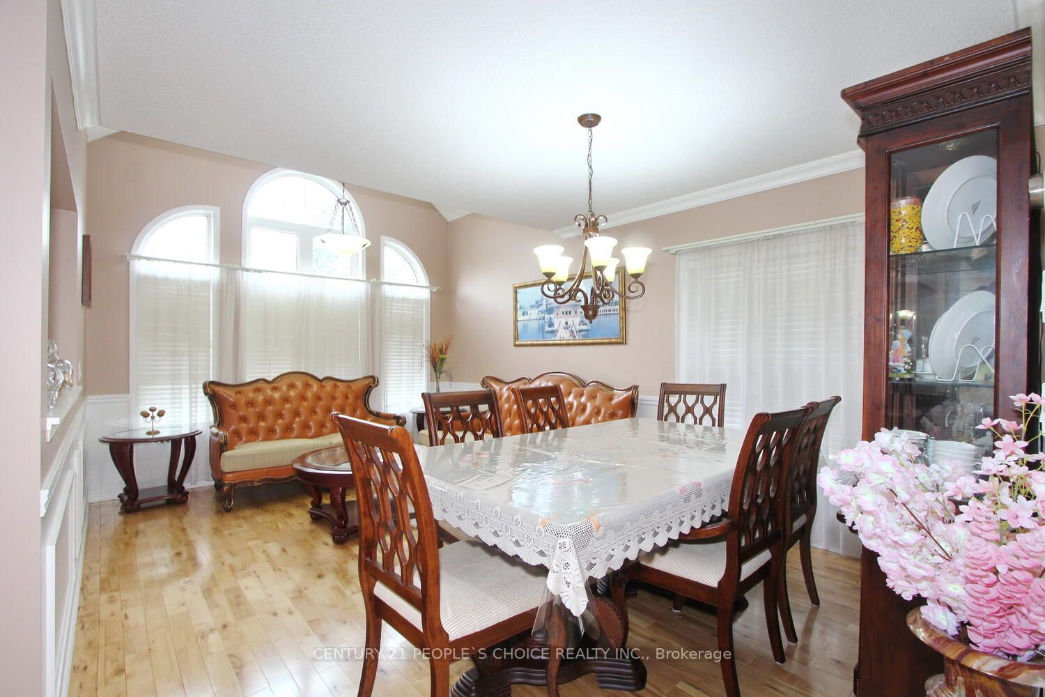 32 Dunvegan Cres