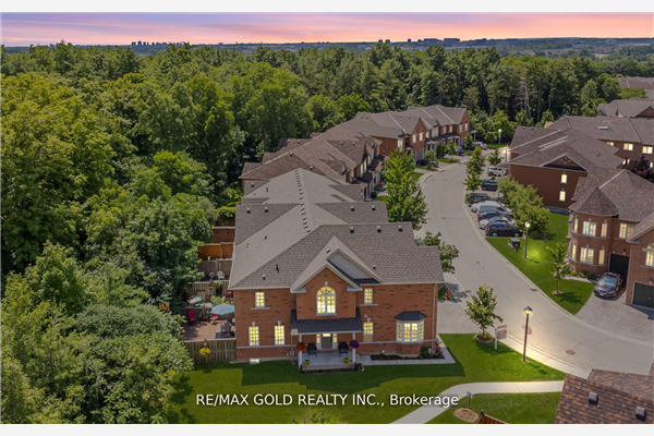 7360 Zinnia Pl, Mississauga