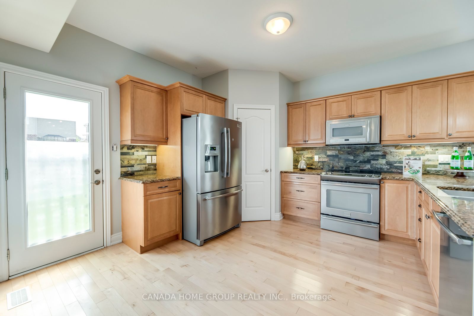 89 Laverty Cres