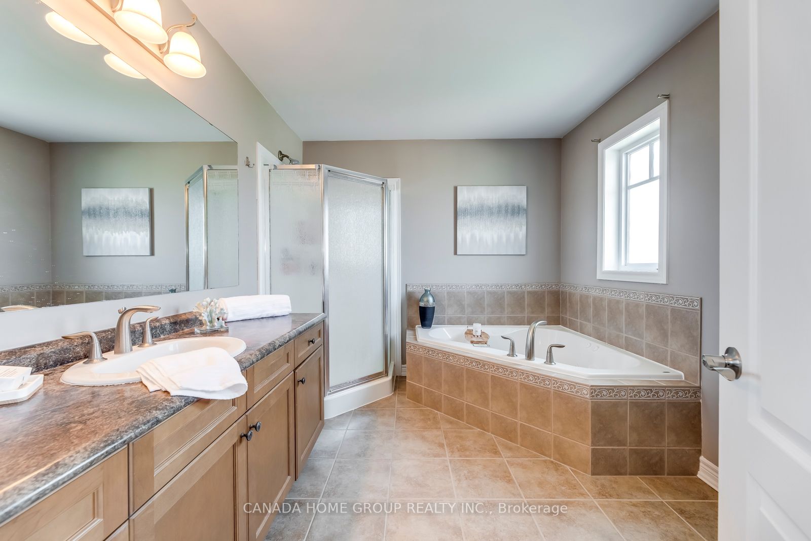 89 Laverty Cres