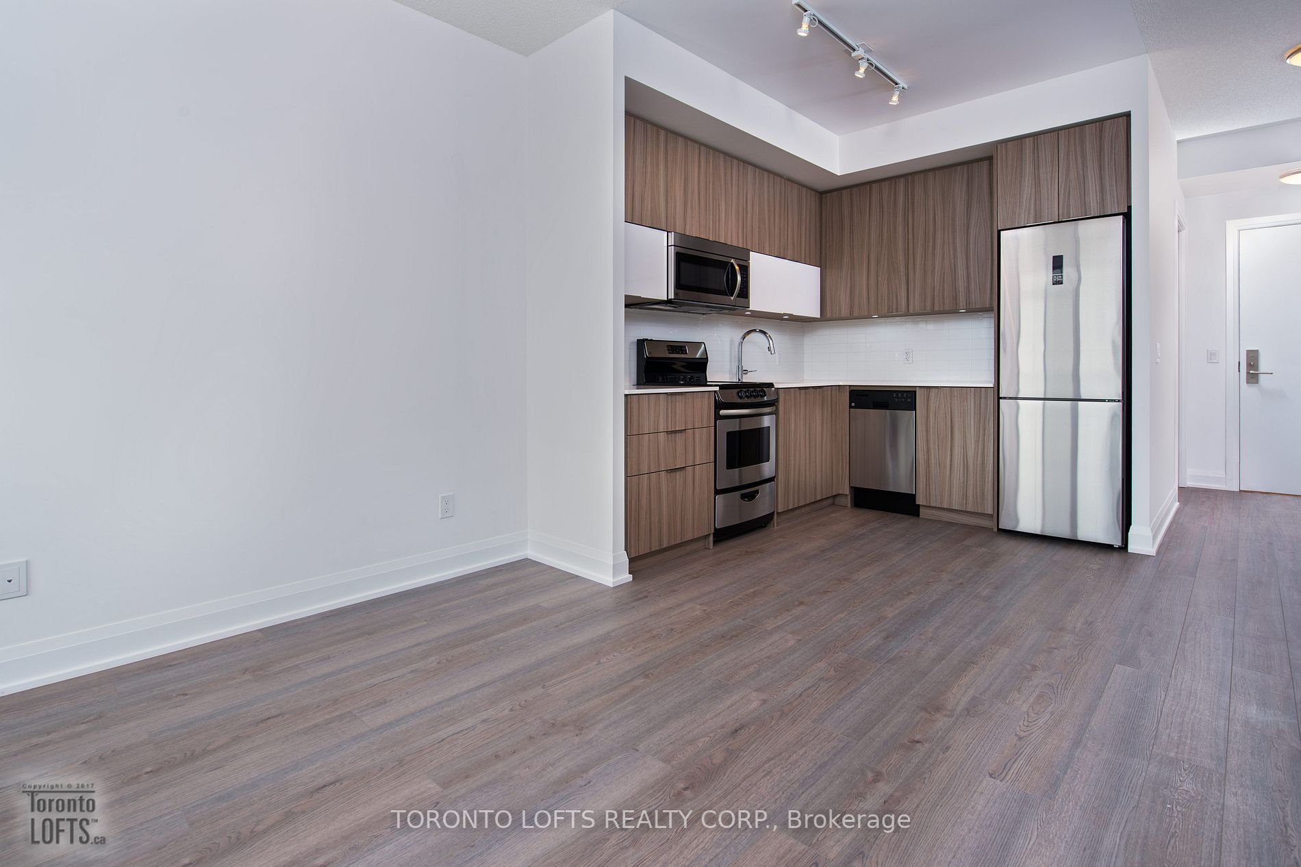 56 Annie Craig Dr, #1608