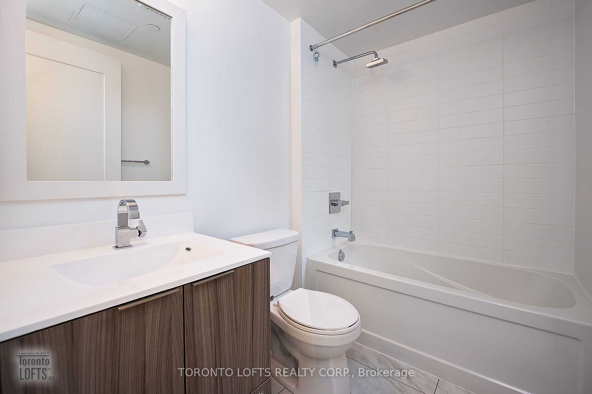 56 Annie Craig Dr, #1608