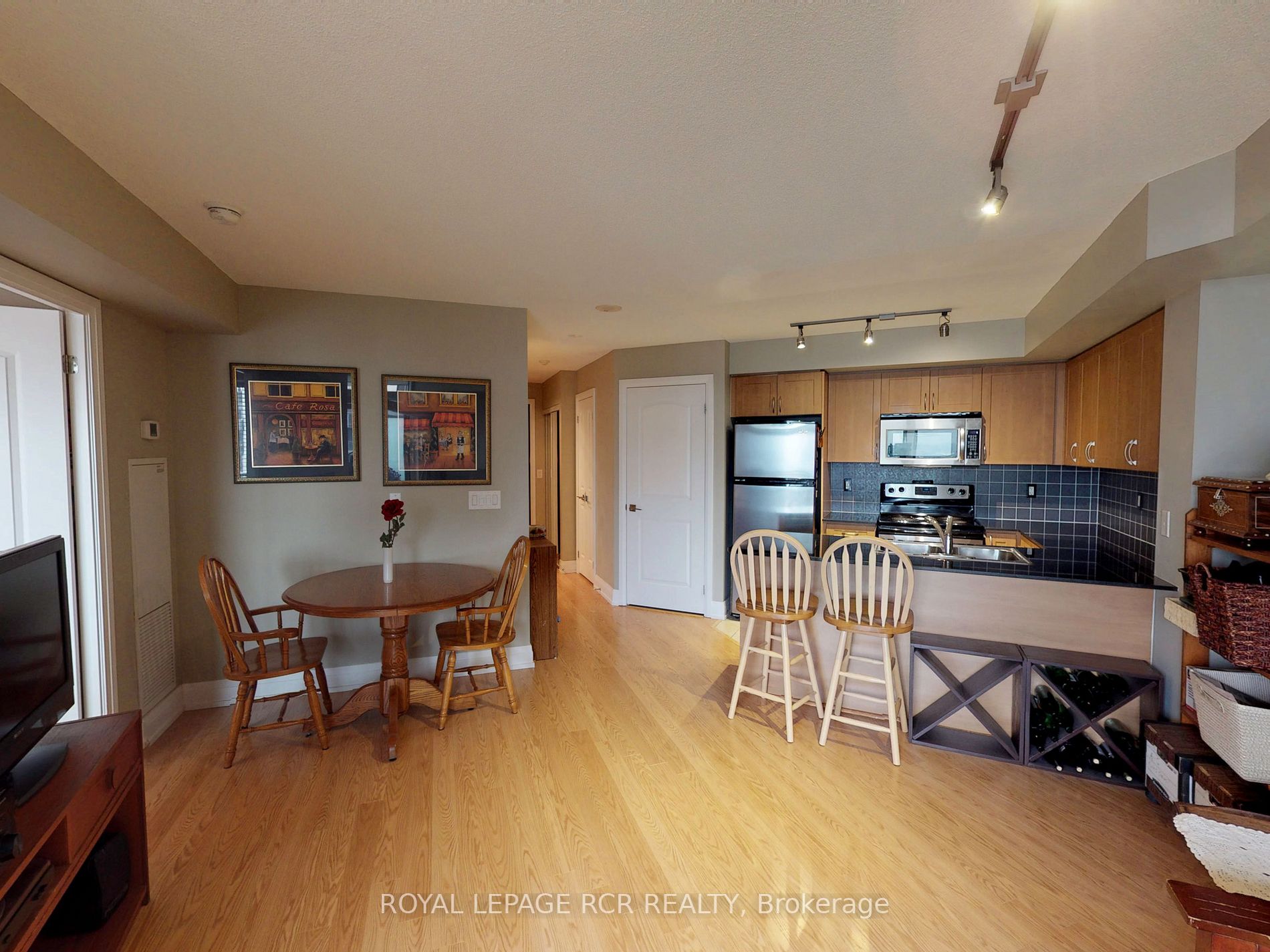 1060 Sheppard Ave W, #1401