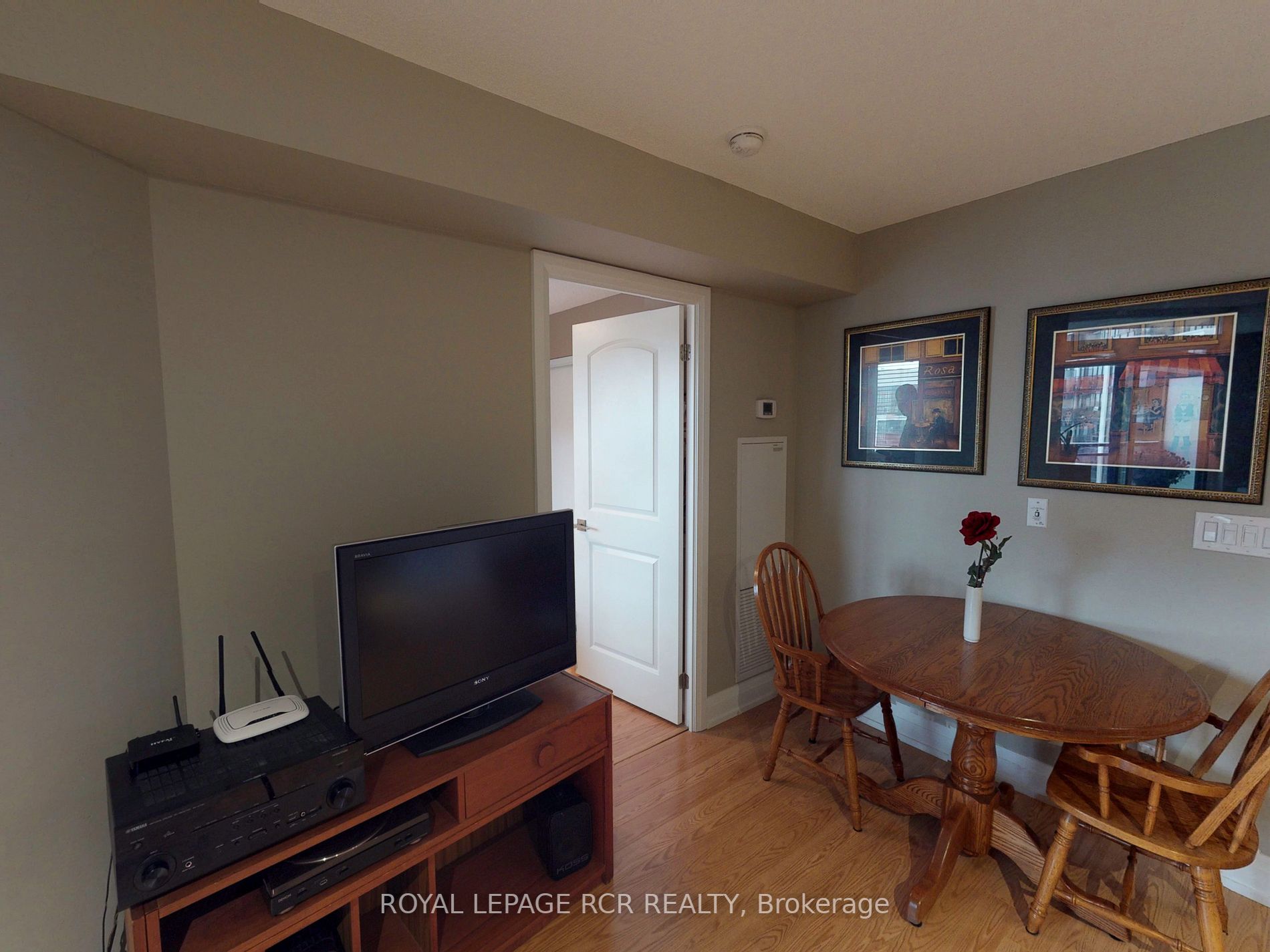 1060 Sheppard Ave W, #1401
