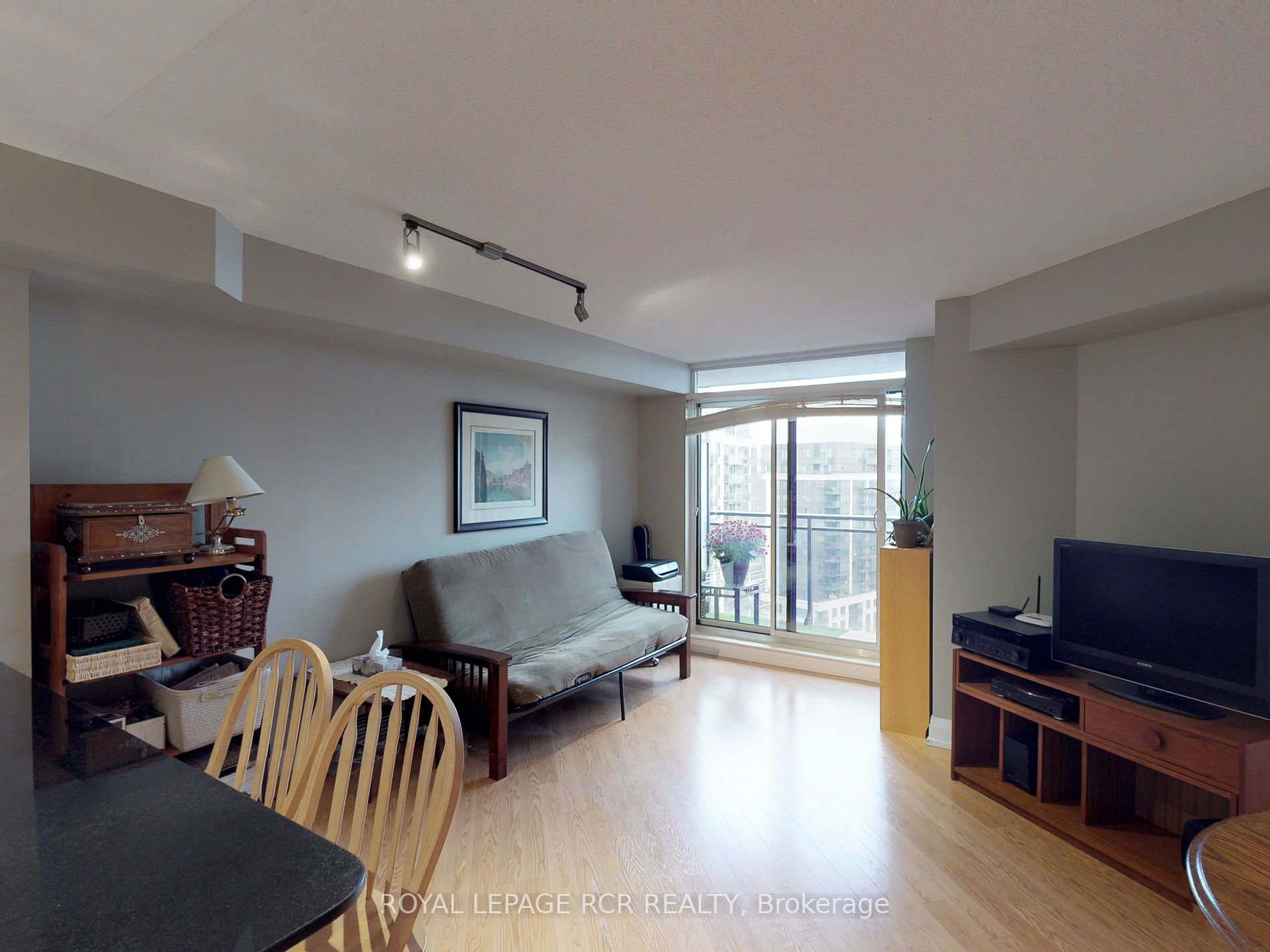 1060 Sheppard Ave W, #1401