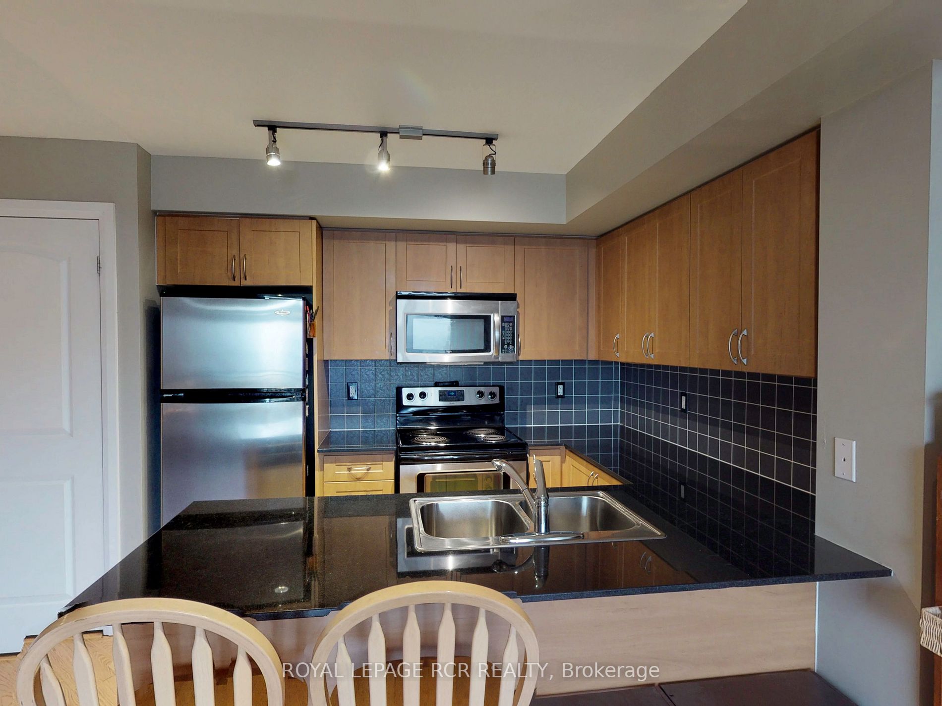 1060 Sheppard Ave W, #1401