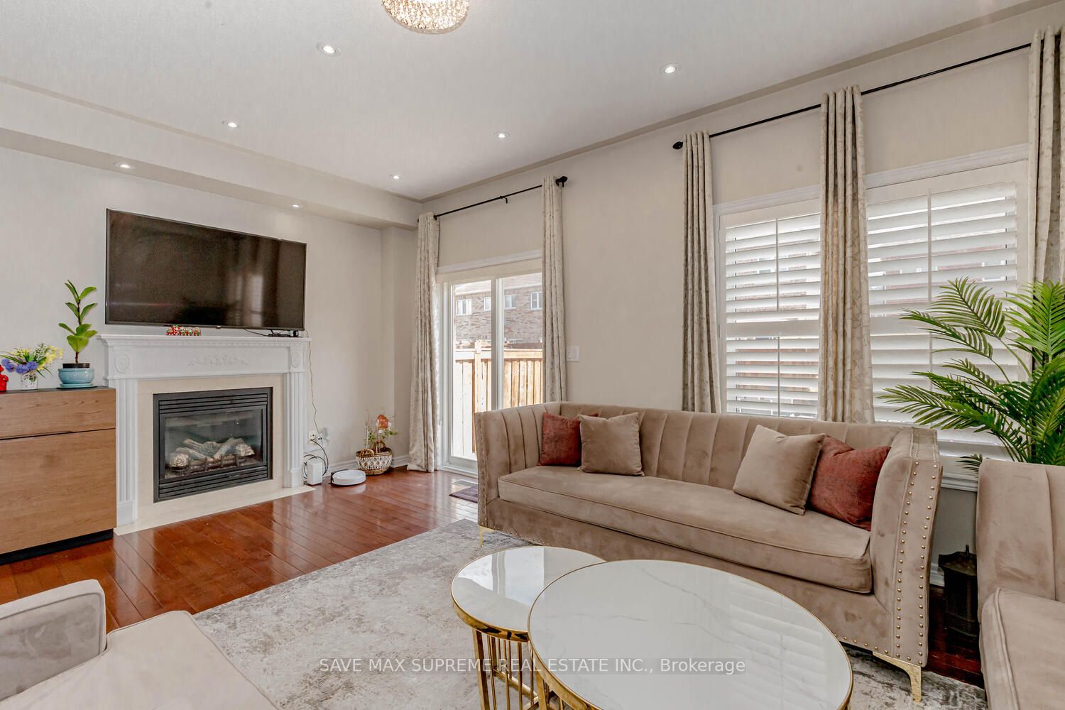13 Ugrasen Street