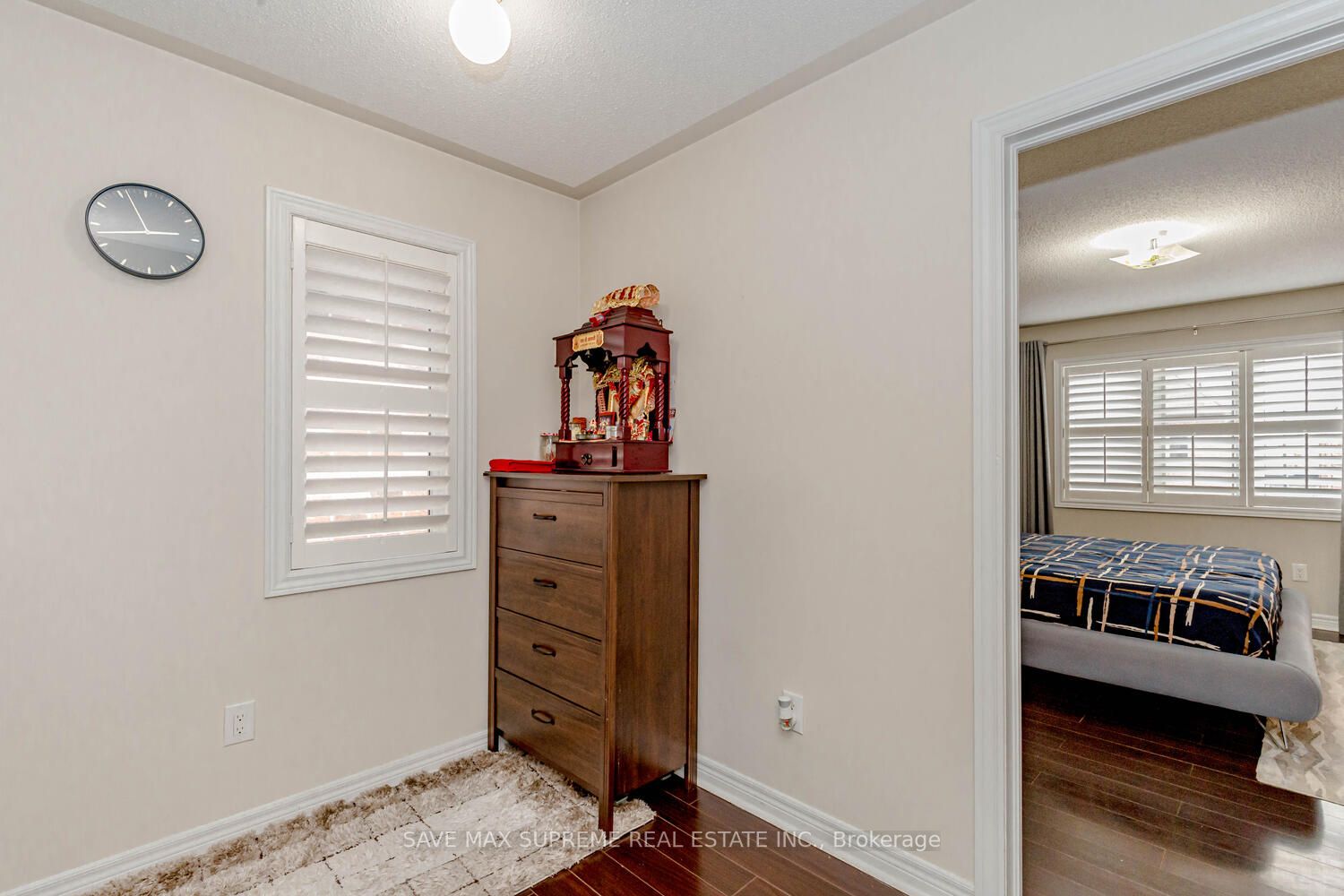 13 Ugrasen Street