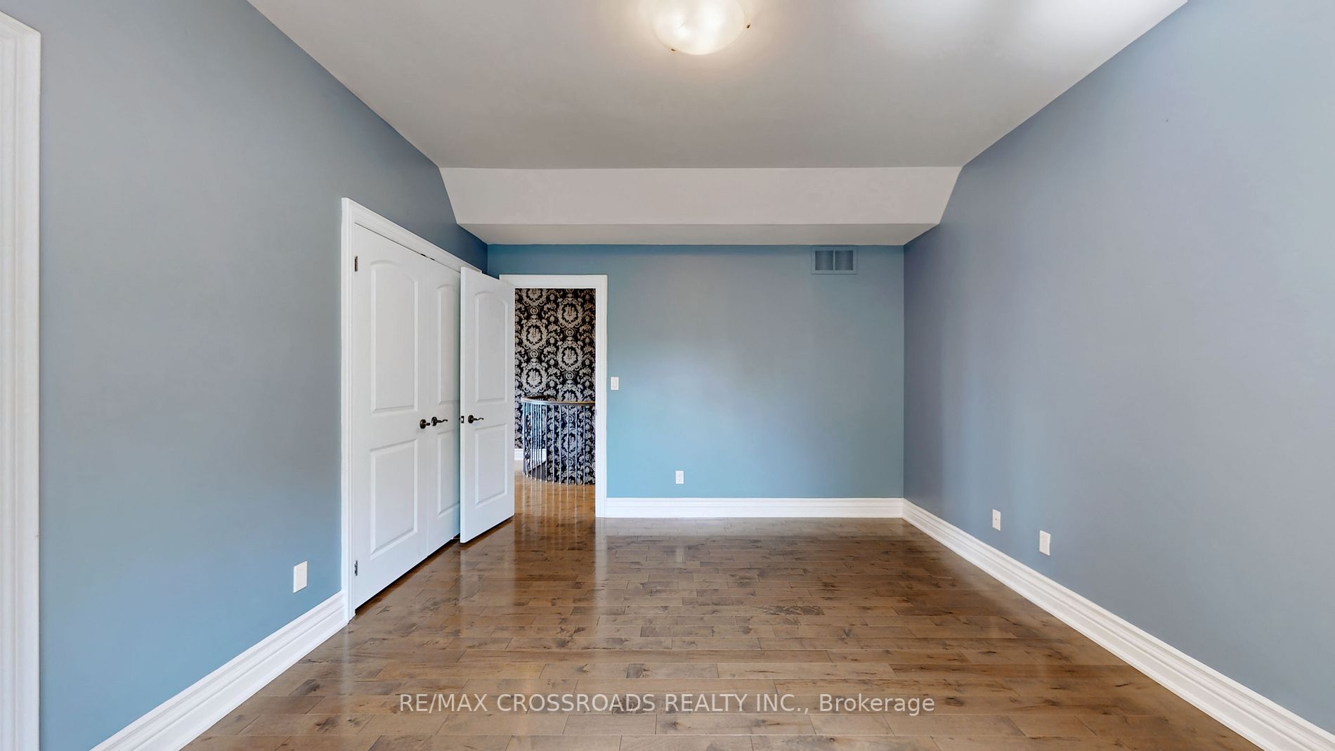 3043 Weston Road