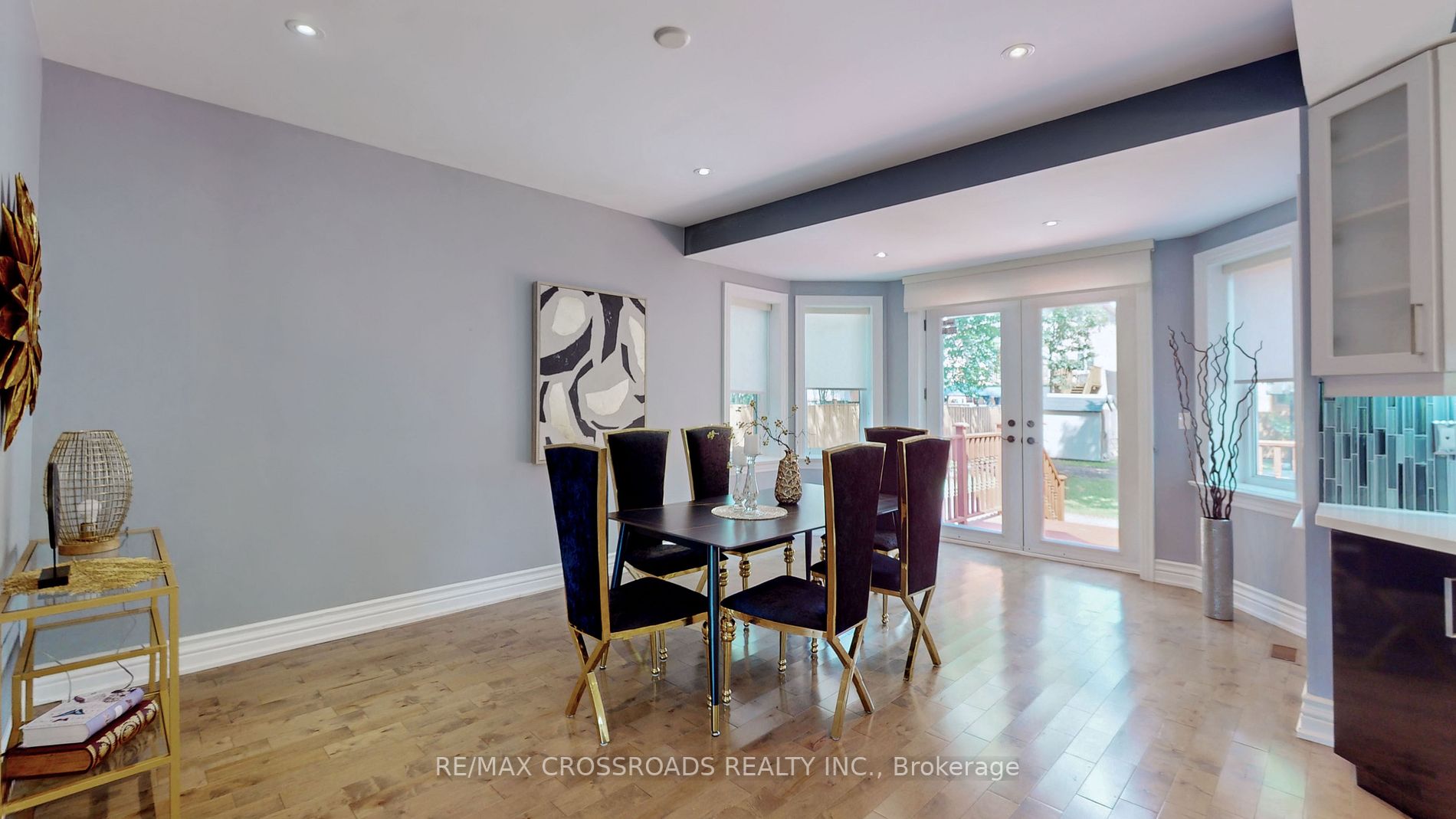 3043 Weston Road