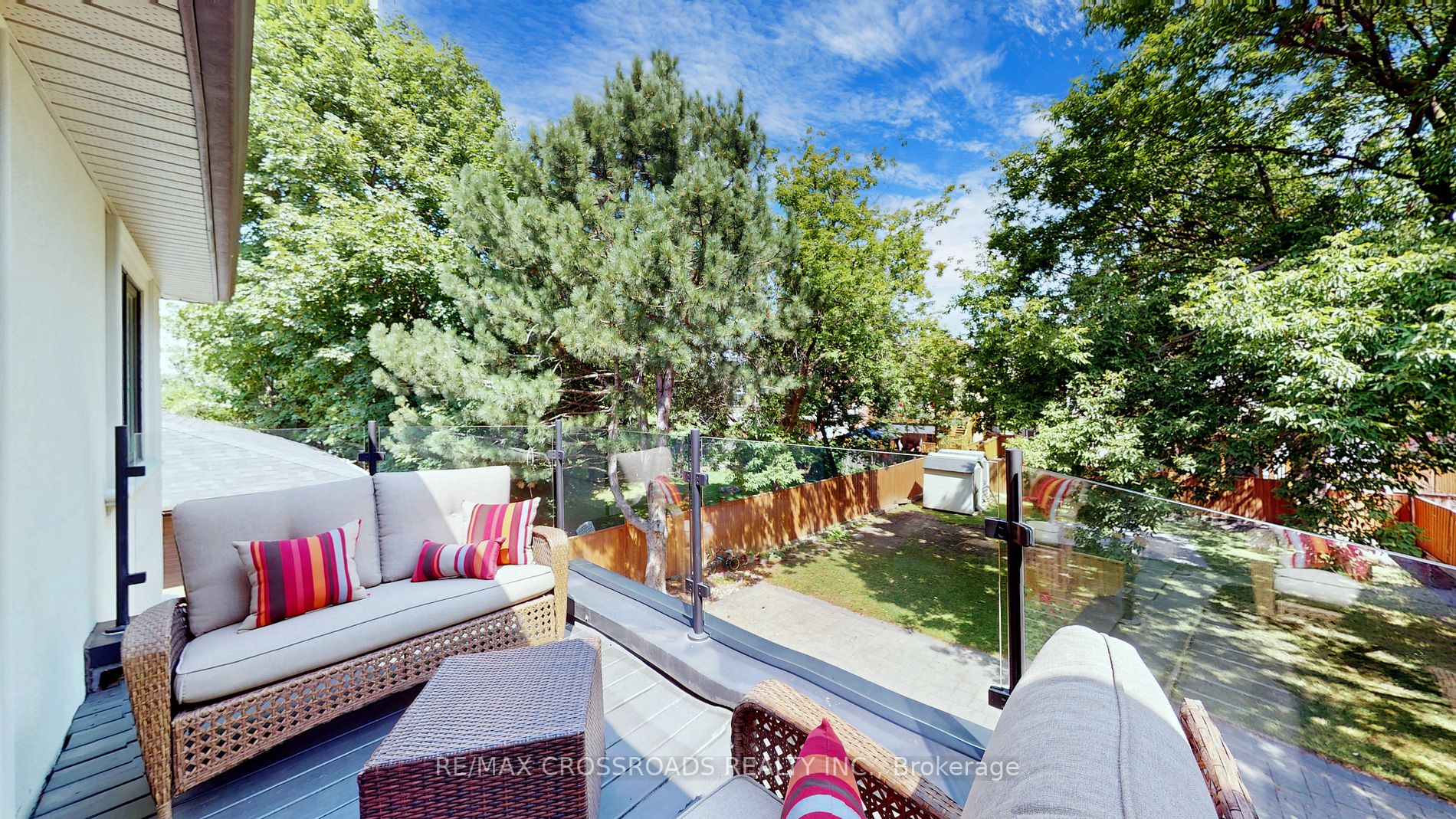 3043 Weston Road