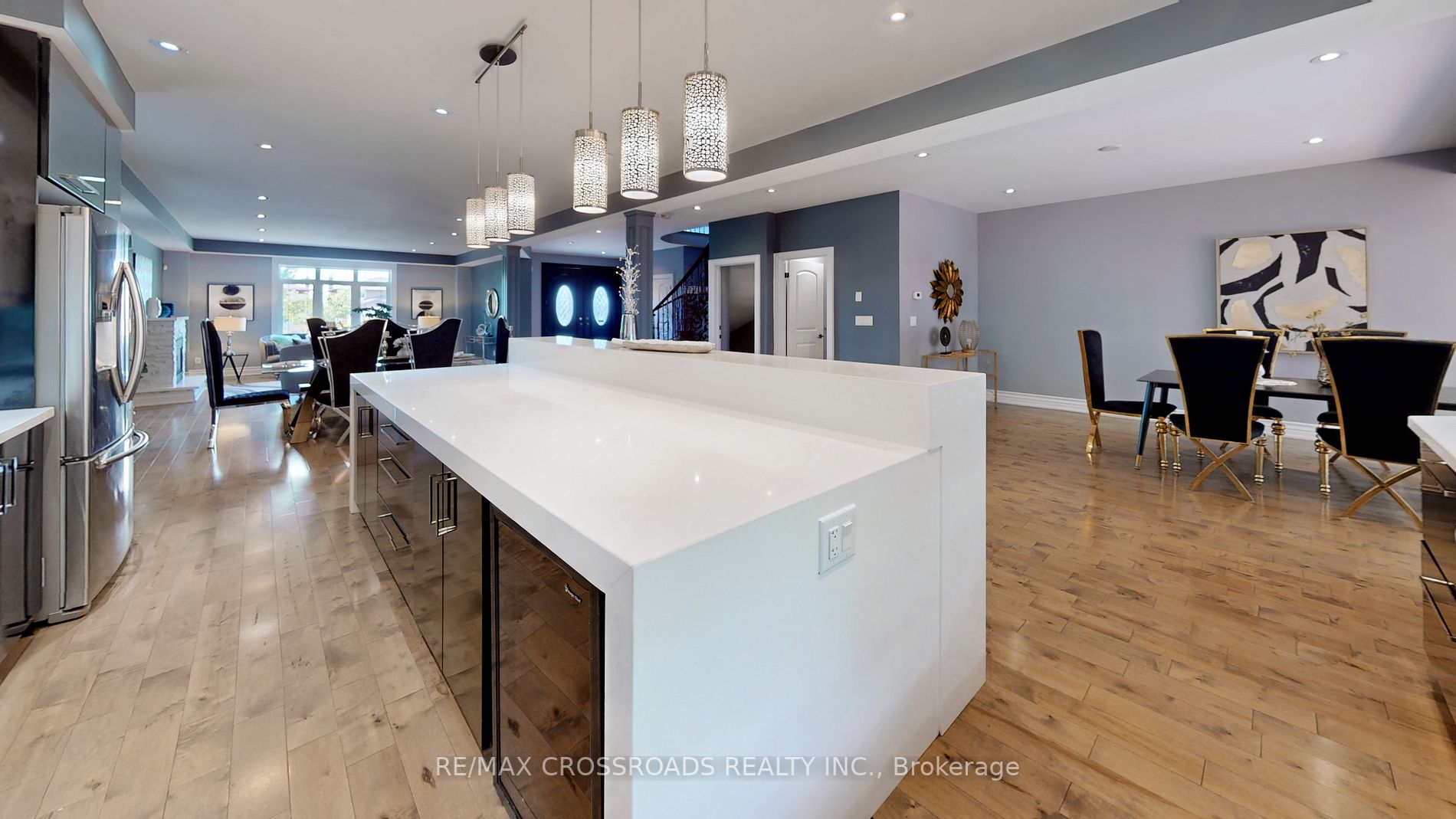 3043 Weston Road