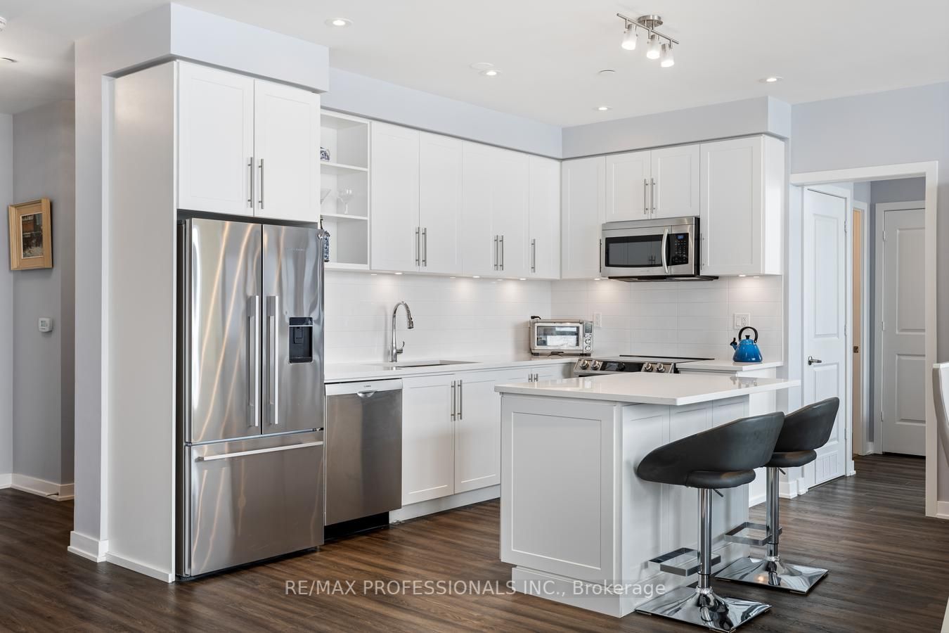 4699 Glen Erin Dr, #109