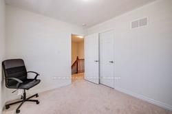13 Boothill Dr N