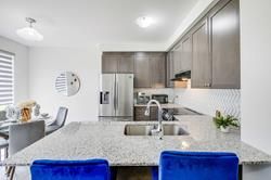 13 Boothill Dr N